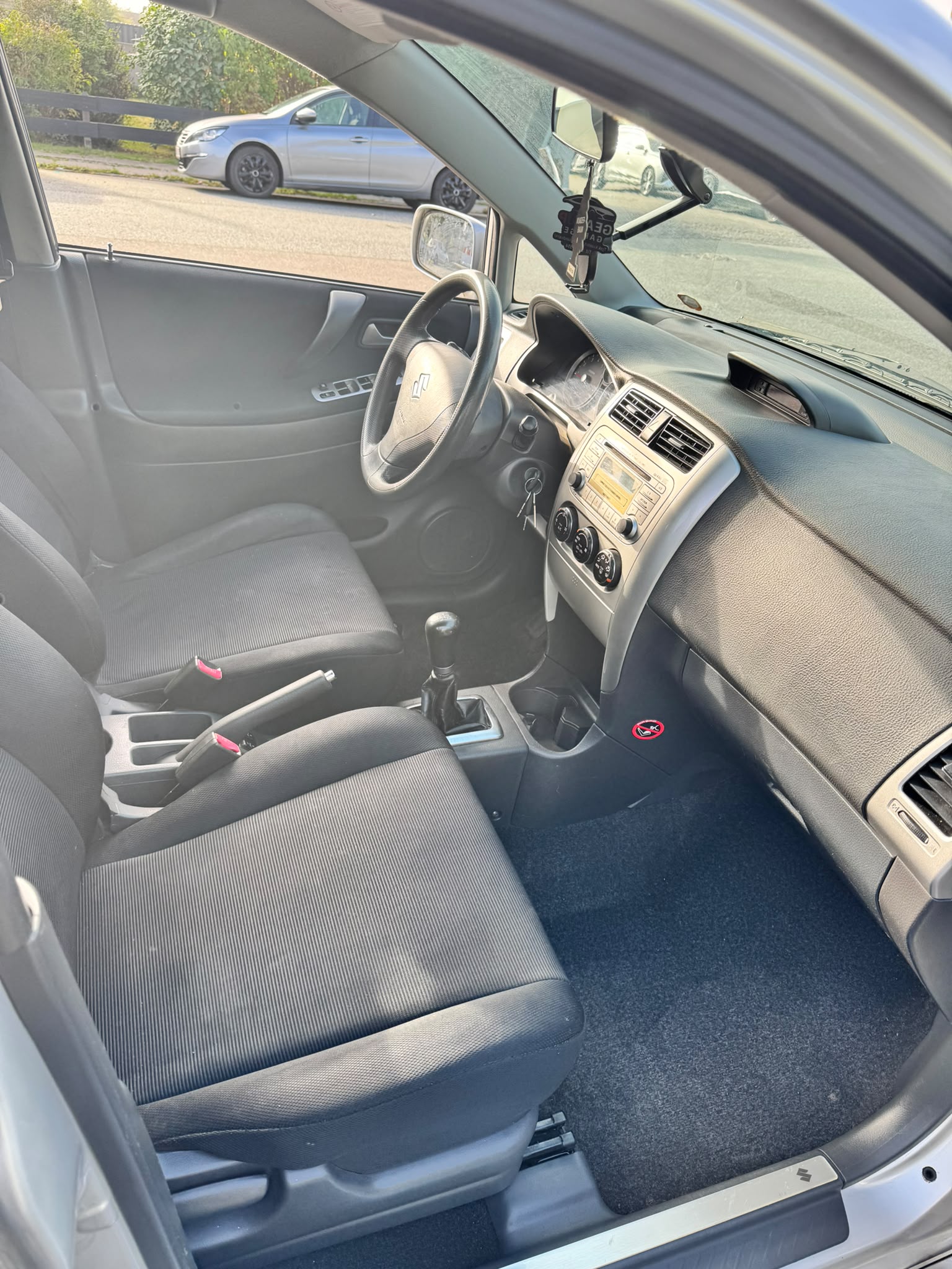 Suzuki Liana til salg hos Nabilli