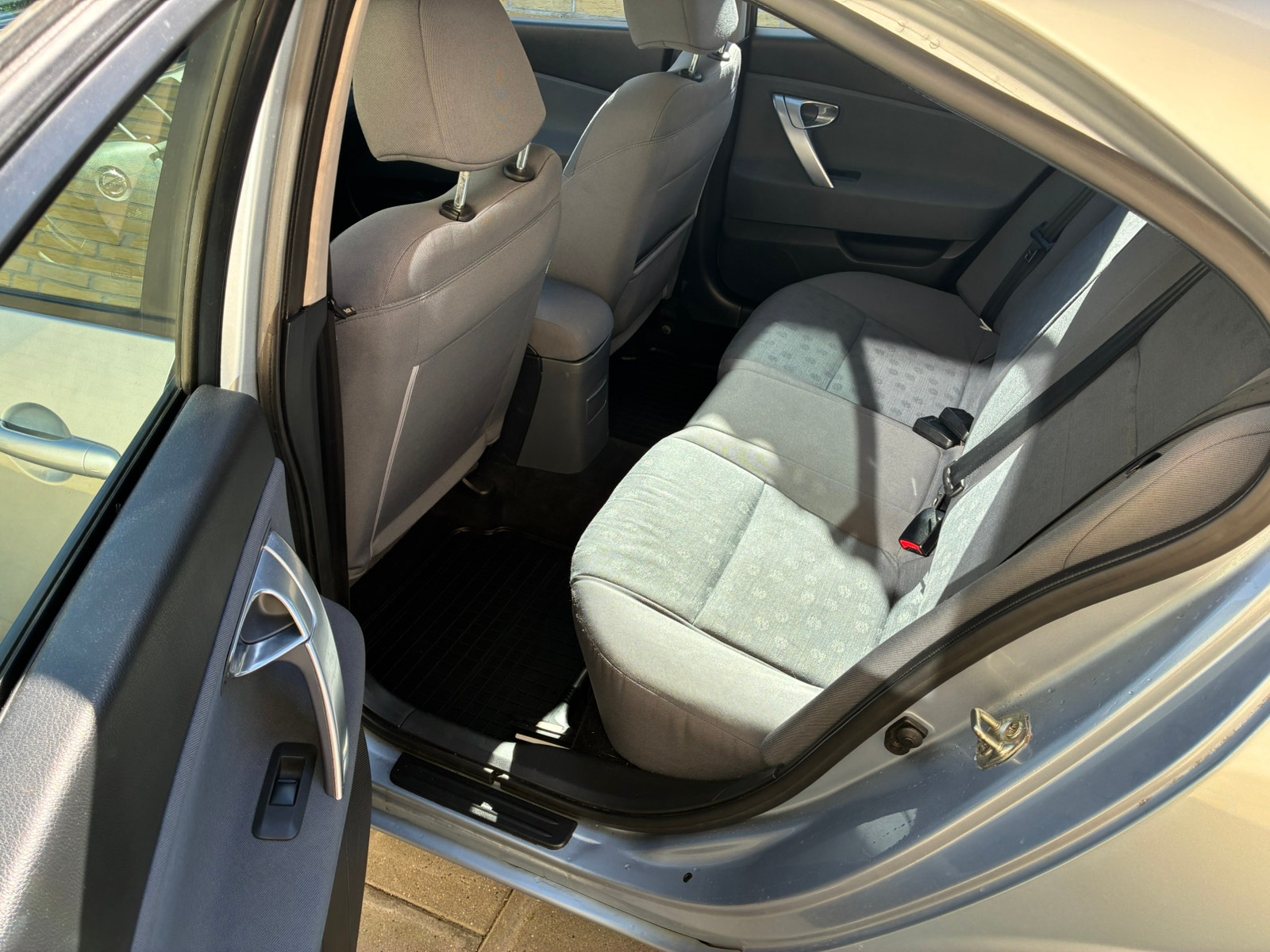 Nissan Primera til salg hos Nabilli