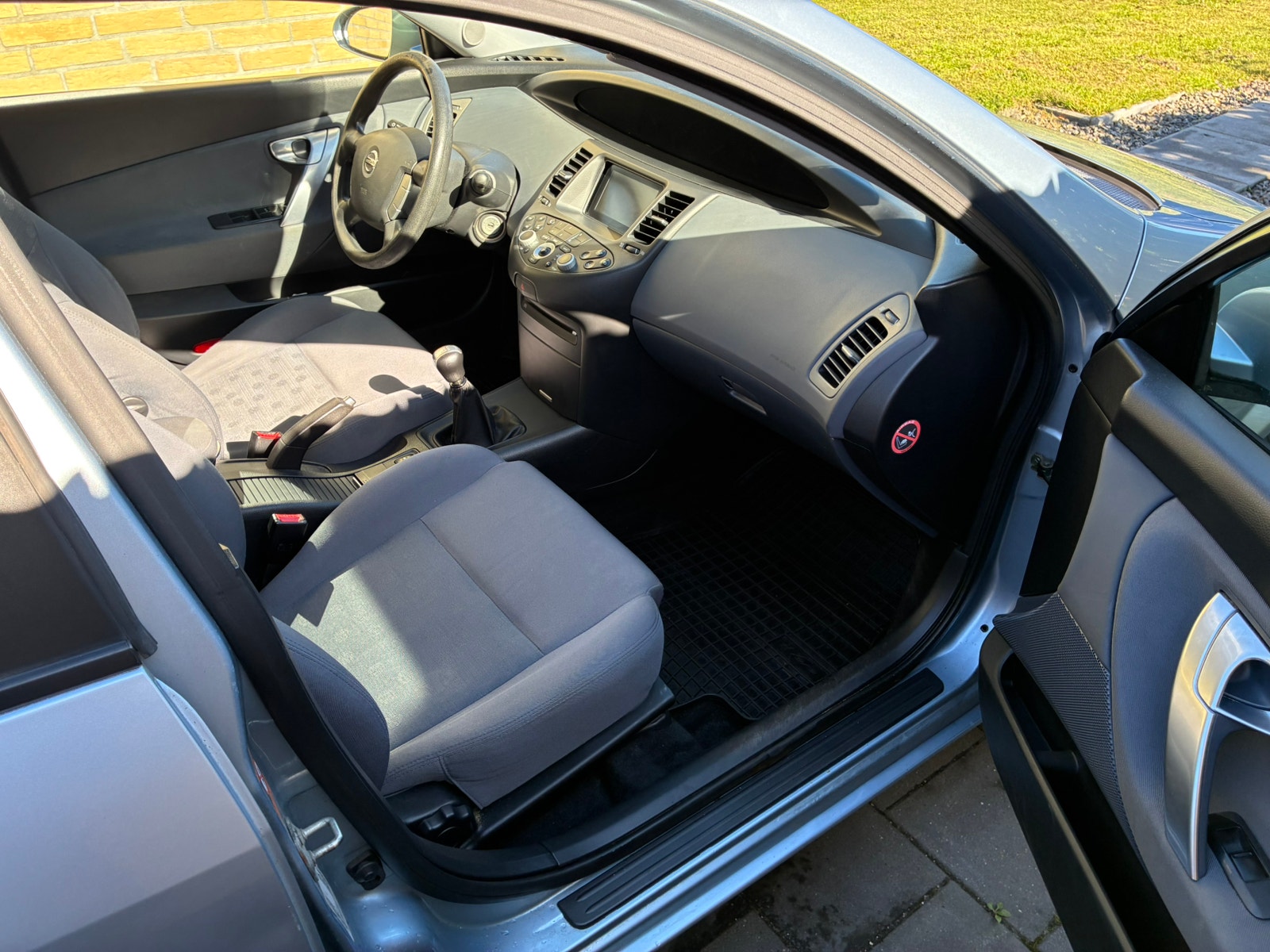 Nissan Primera til salg hos Nabilli