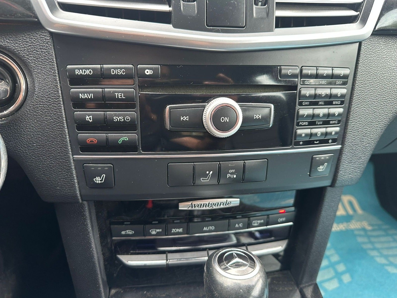 Mercedes E200 til salg hos Nabilli