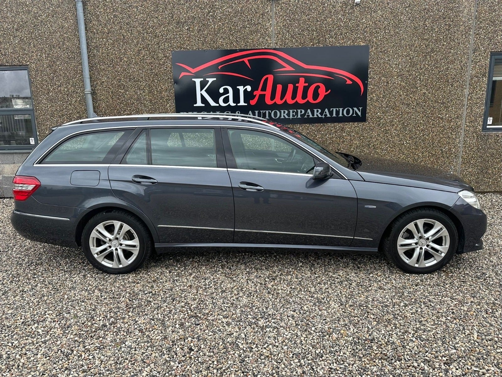 Mercedes E200 til salg hos Nabilli