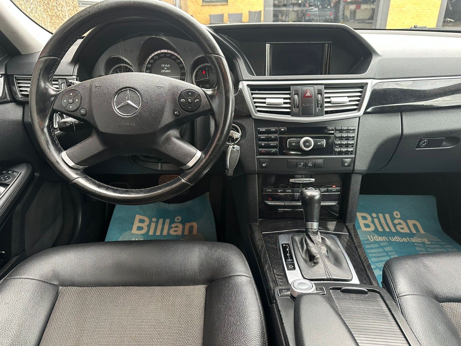 Mercedes E200 til salg hos Nabilli