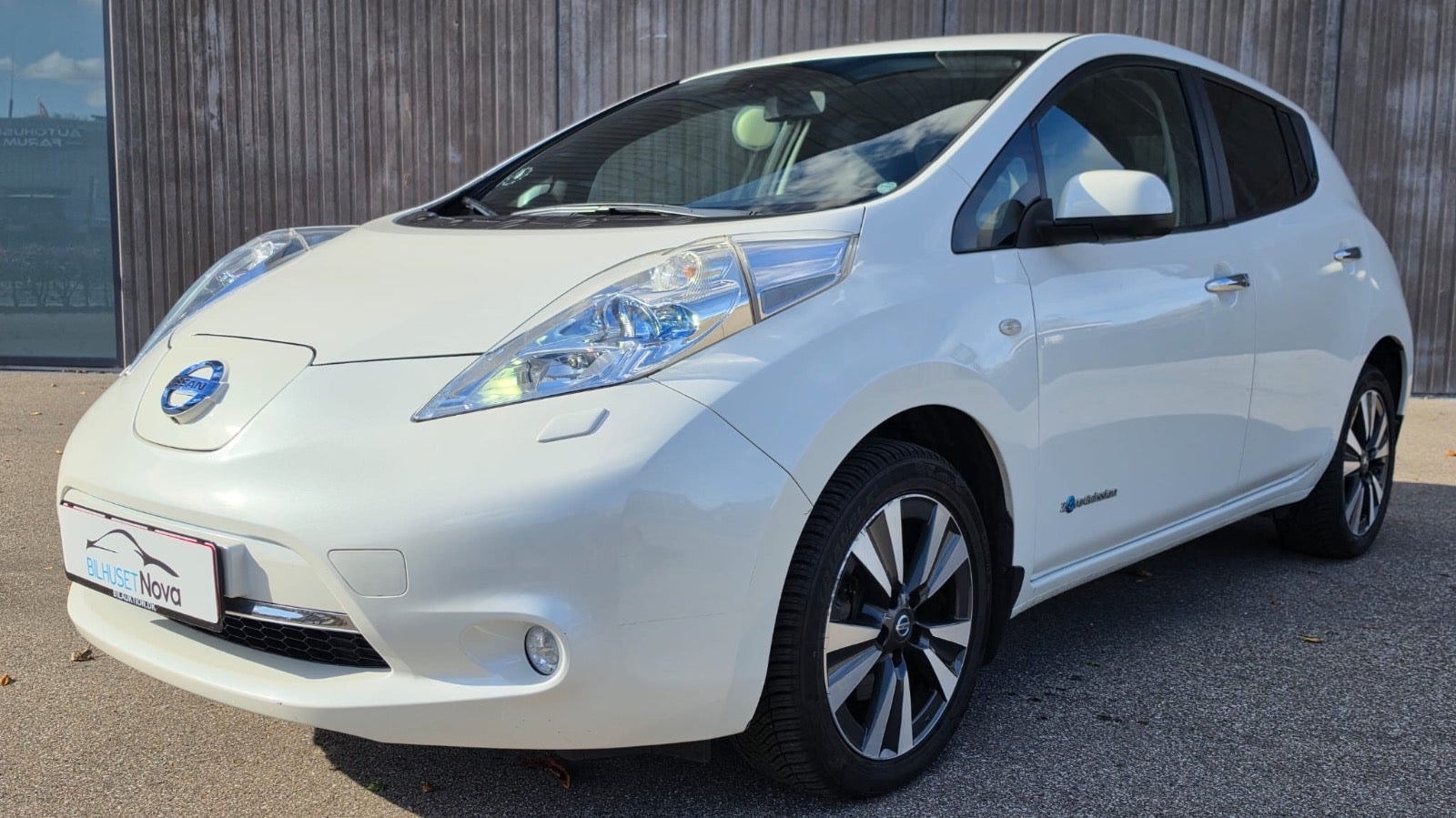 Nissan Leaf til salg hos Nabilli