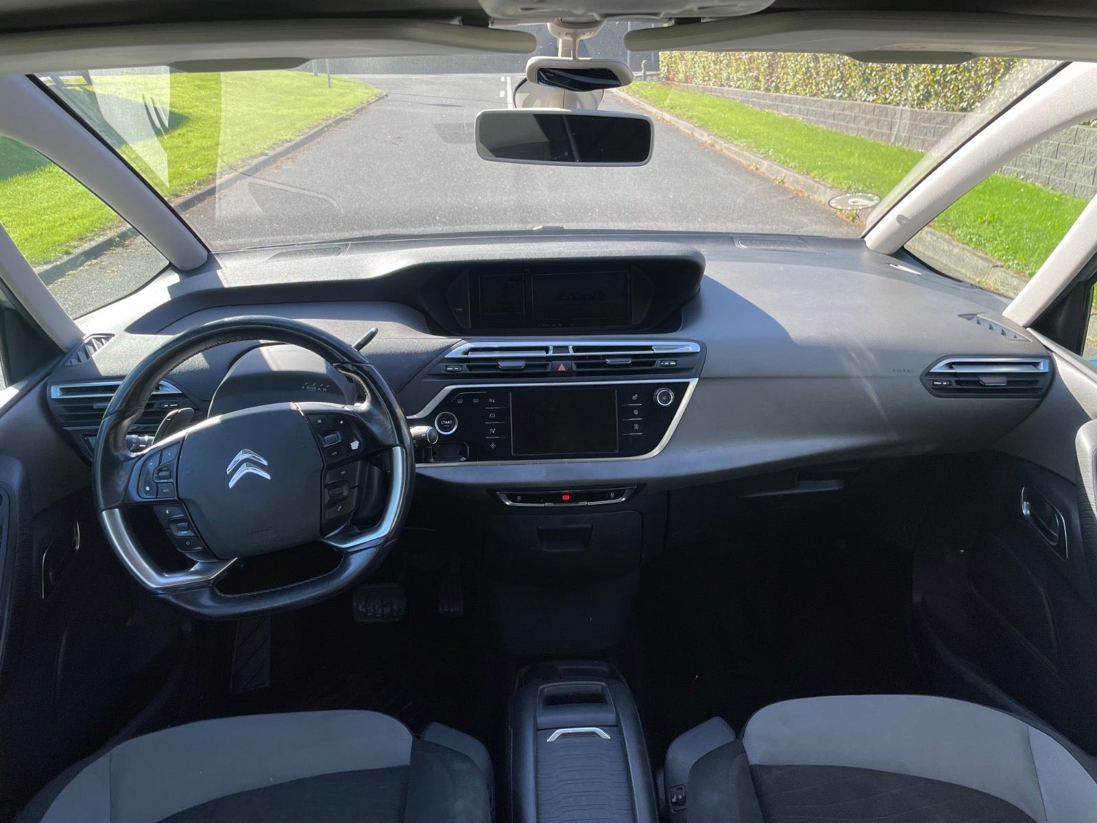 Citroen Grand C4 Picasso til salg hos Nabilli