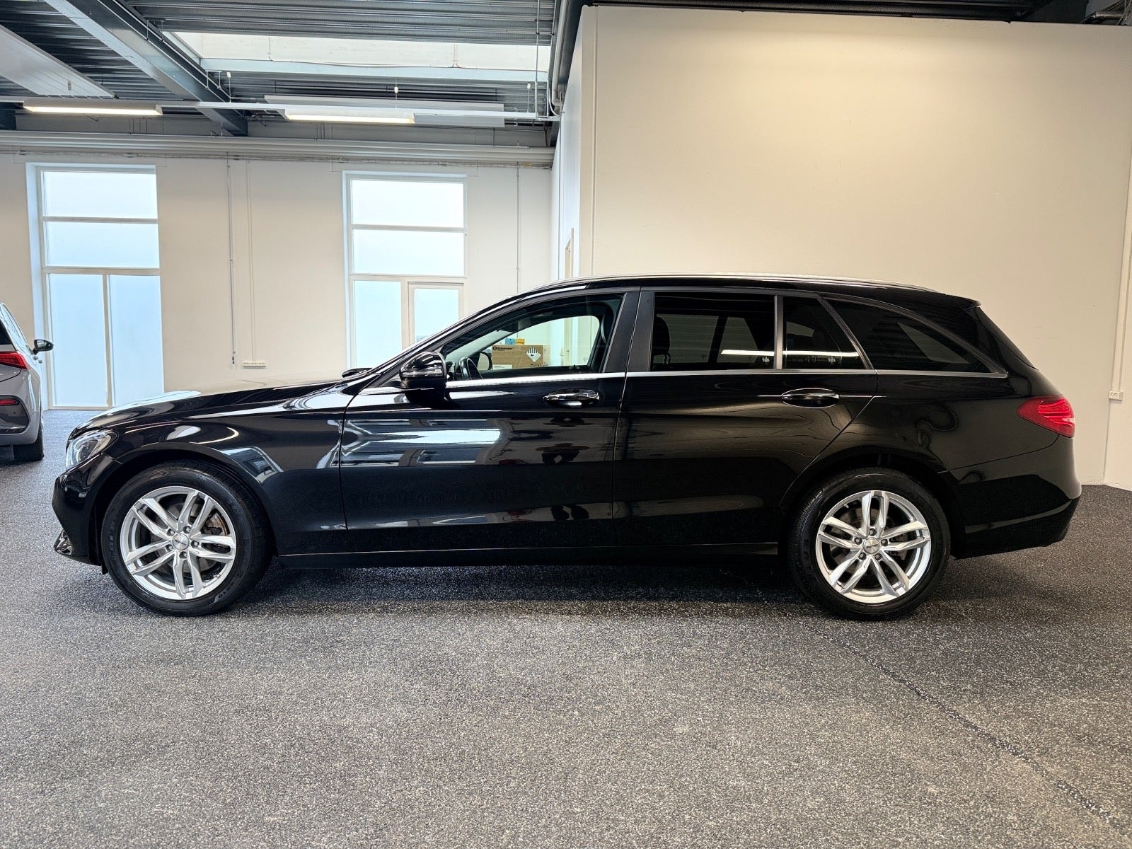 Mercedes C220 d til salg hos Nabilli