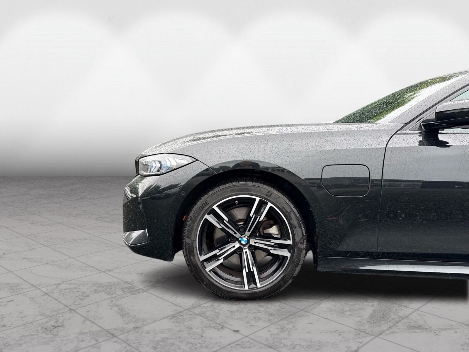 BMW 330e til salg hos Nabilli