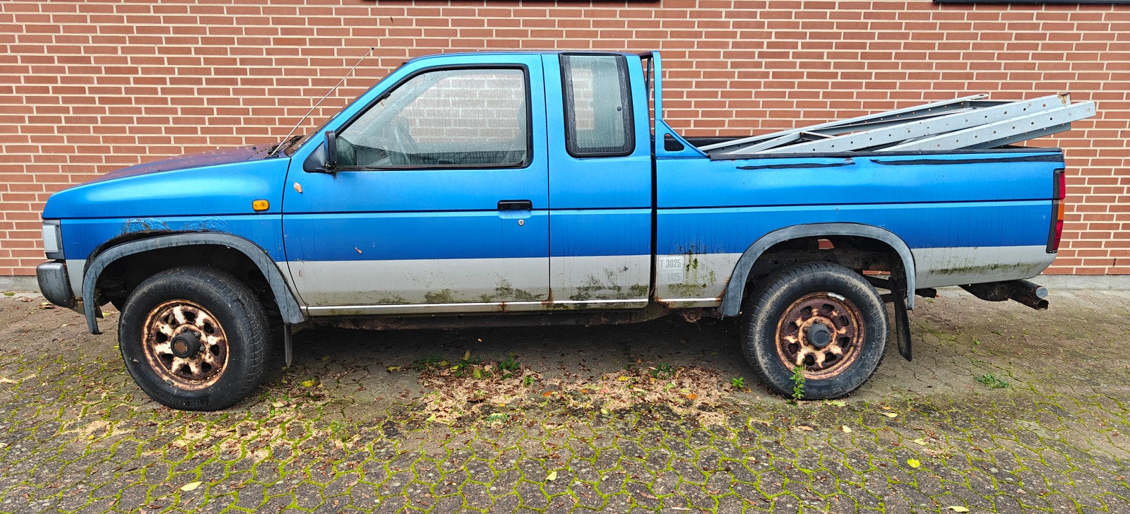 Nissan King Cab til salg hos Nabilli