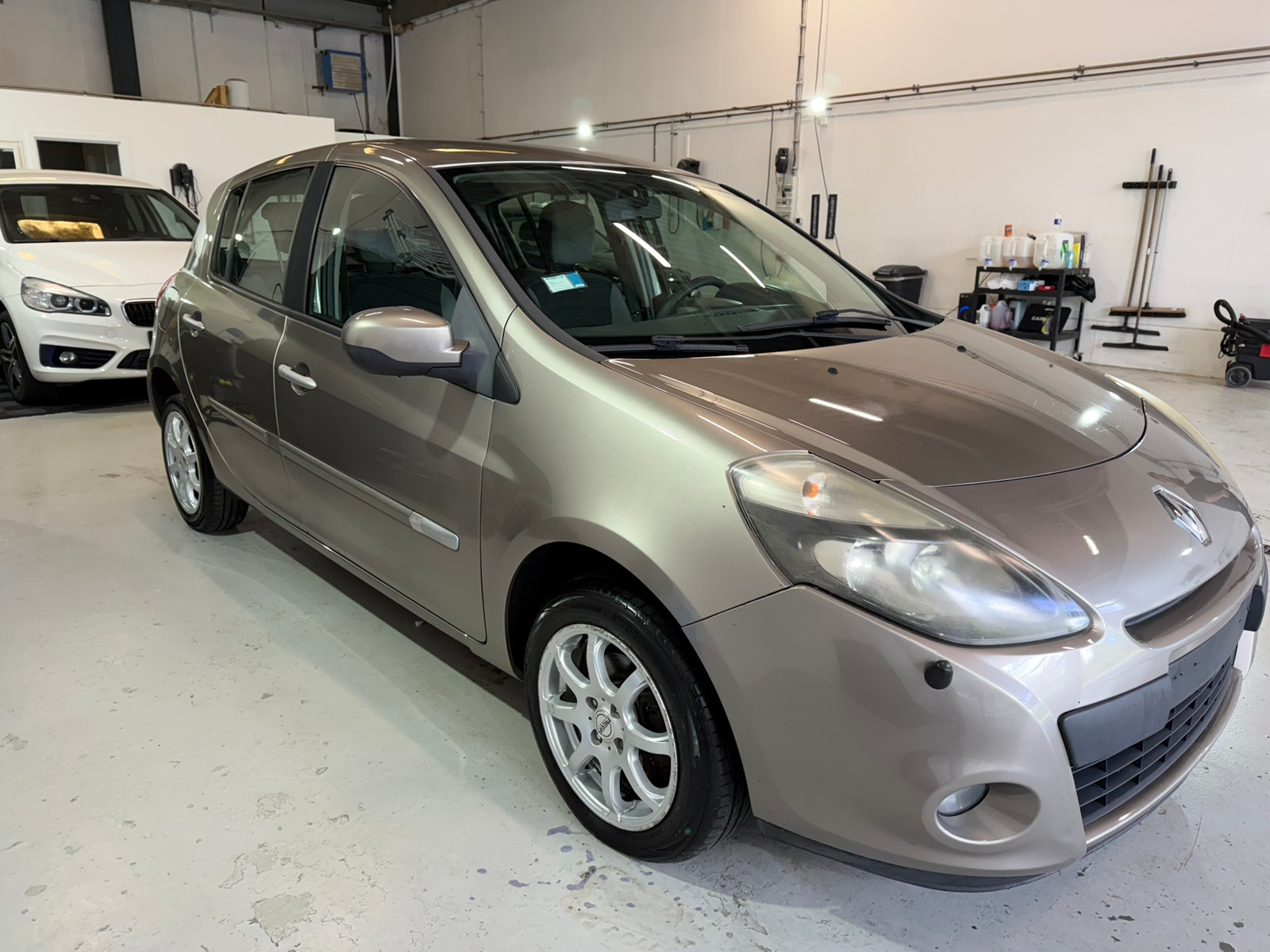 Renault Clio III til salg hos Nabilli