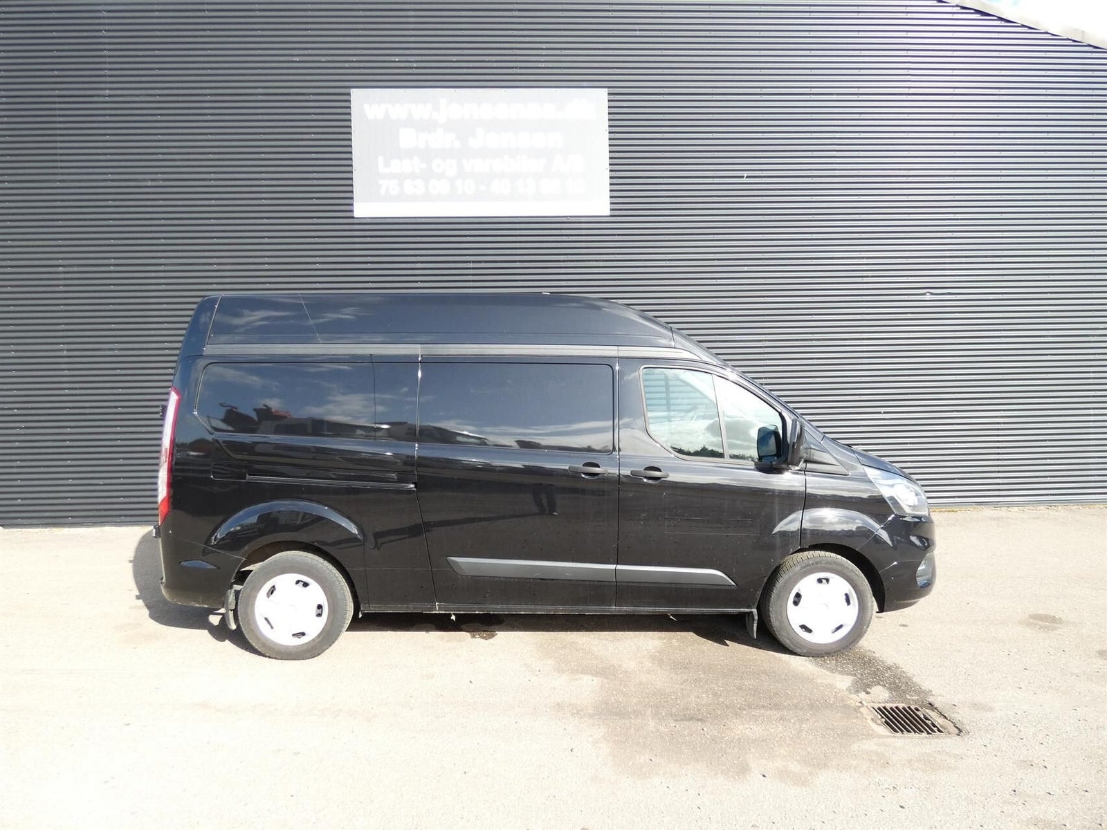Ford Transit Custom 320L til salg hos Nabilli
