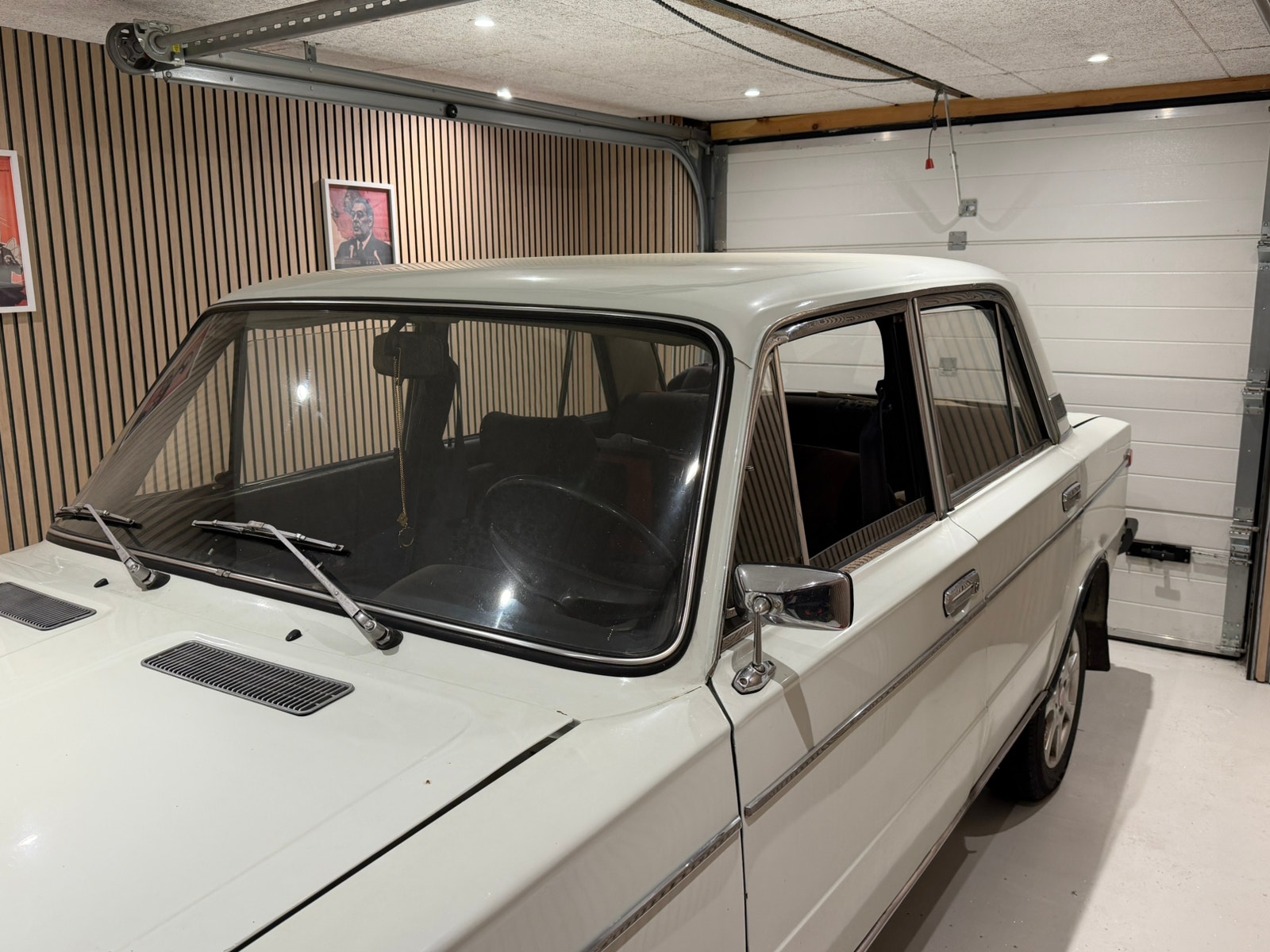 Lada 1600 til salg hos Nabilli