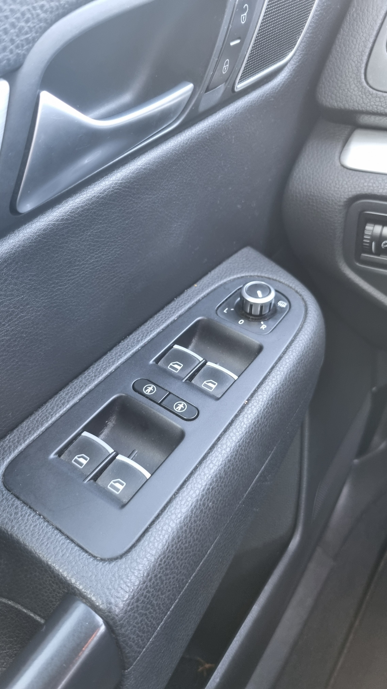 VW Sharan til salg hos Nabilli