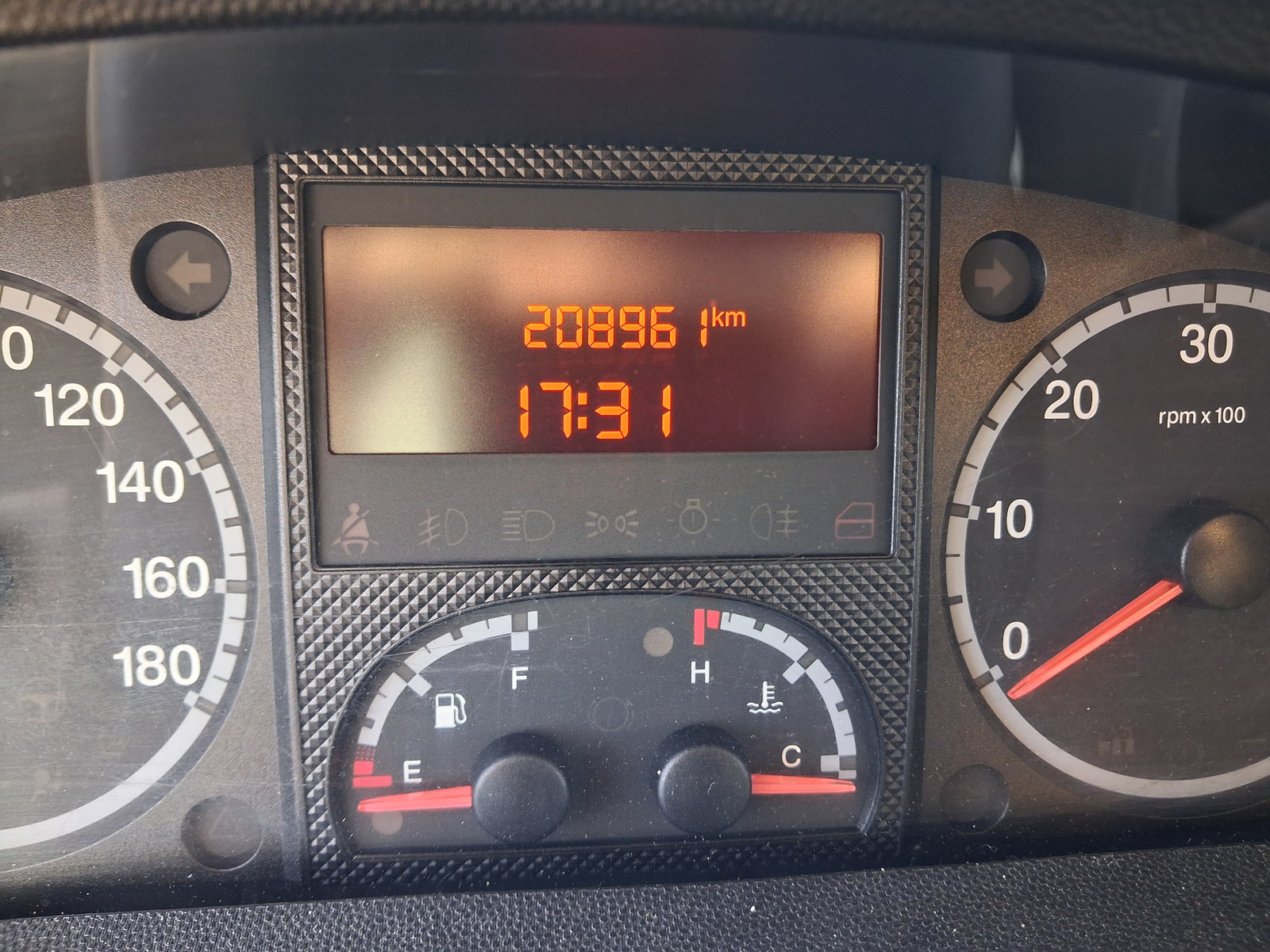 Peugeot Boxer 333 til salg hos Nabilli