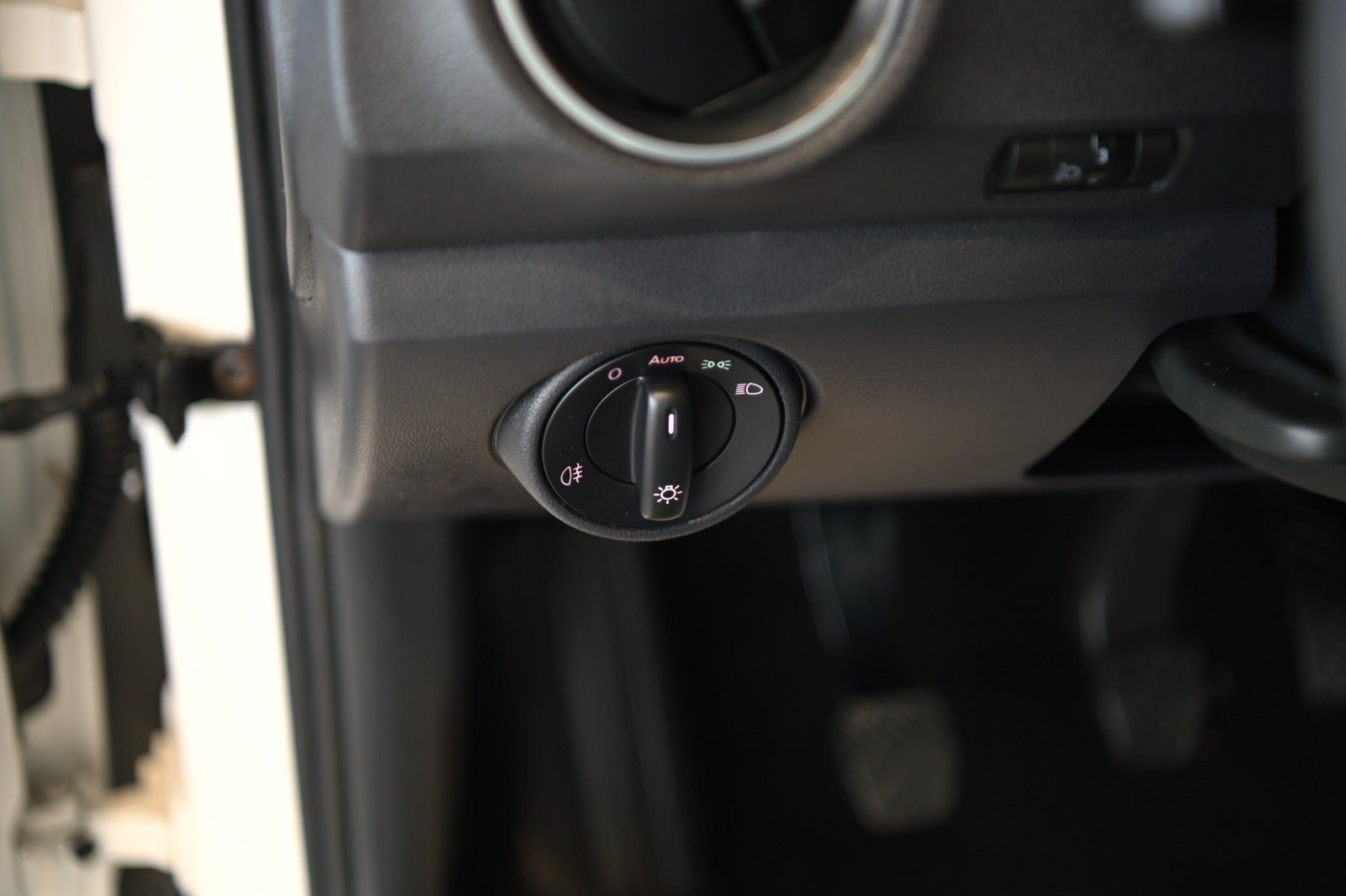VW UP! til salg hos Nabilli