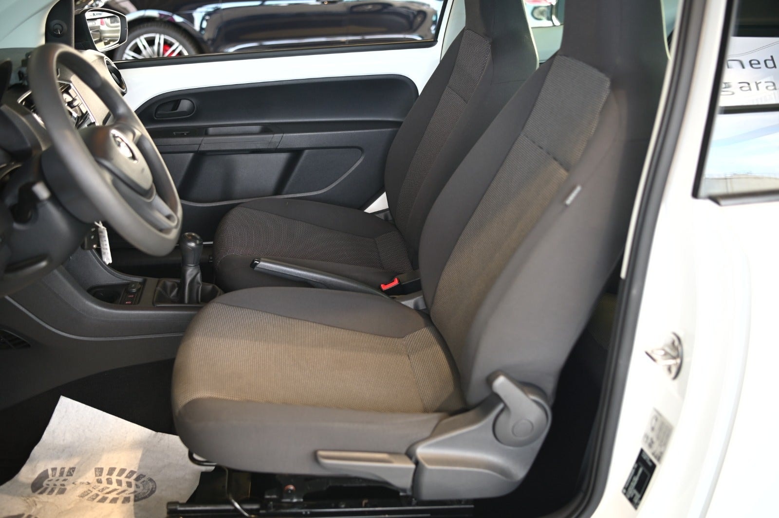 VW UP! til salg hos Nabilli