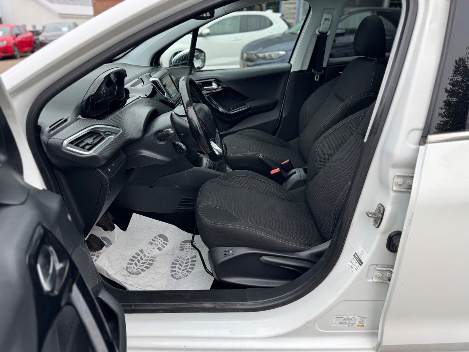 Peugeot 208 – billede 6