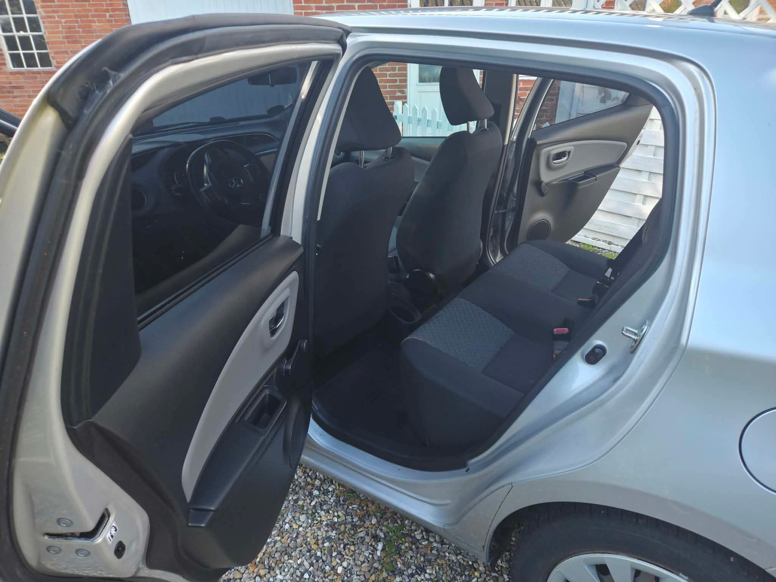 Toyota Yaris – billede 9