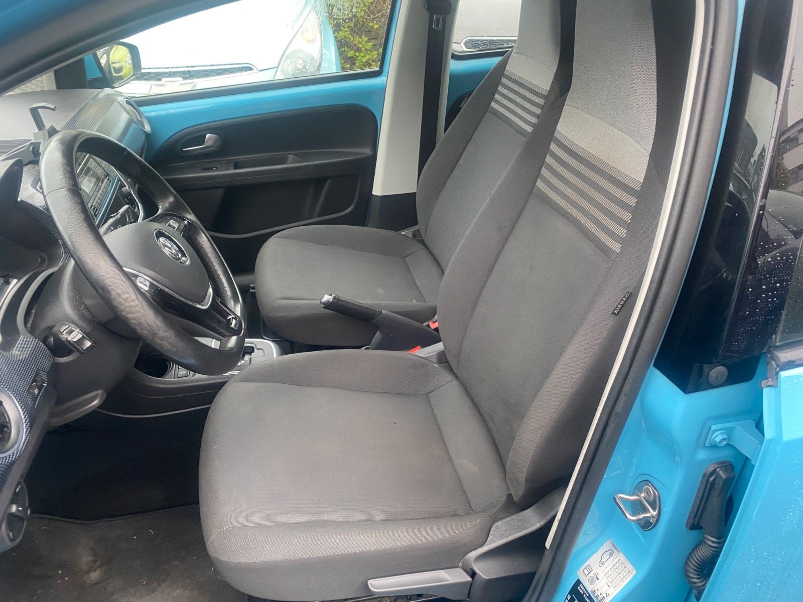 VW UP! til salg hos Nabilli