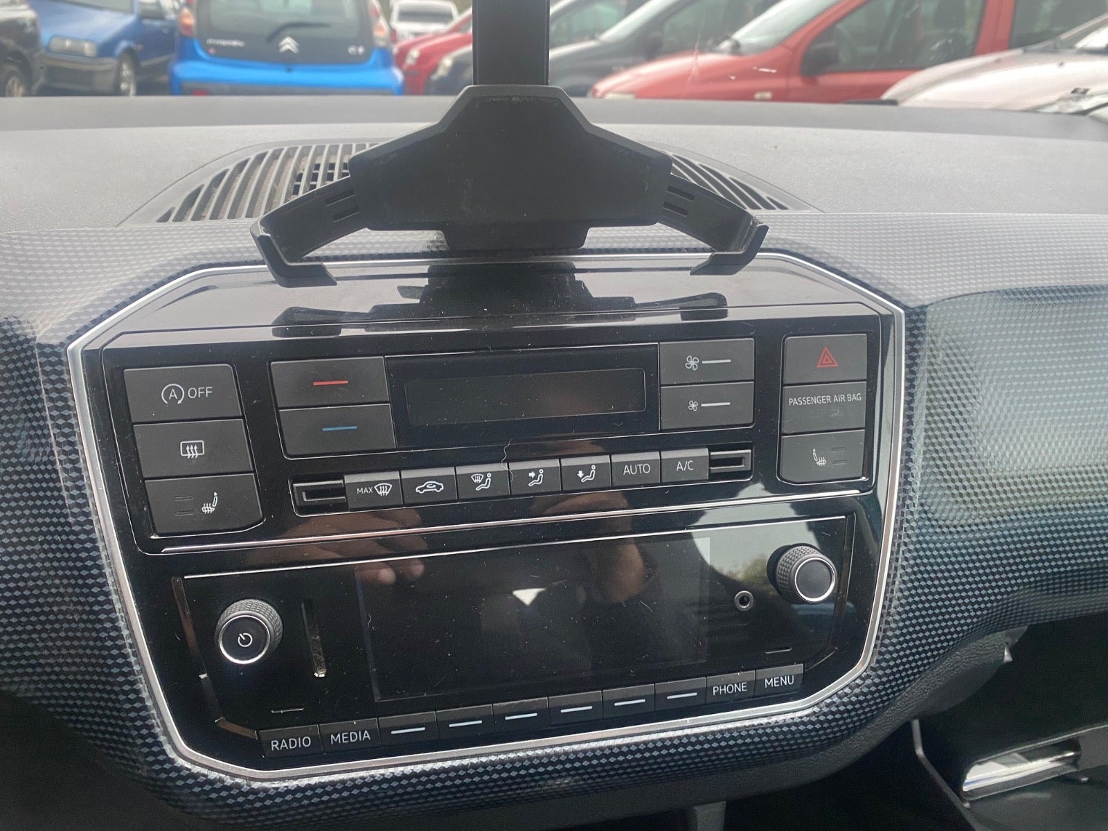 VW UP! til salg hos Nabilli
