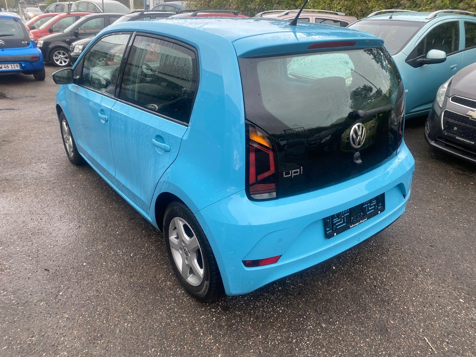 VW UP! til salg hos Nabilli