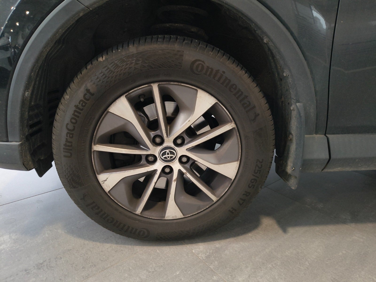 Toyota RAV4 til salg hos Nabilli