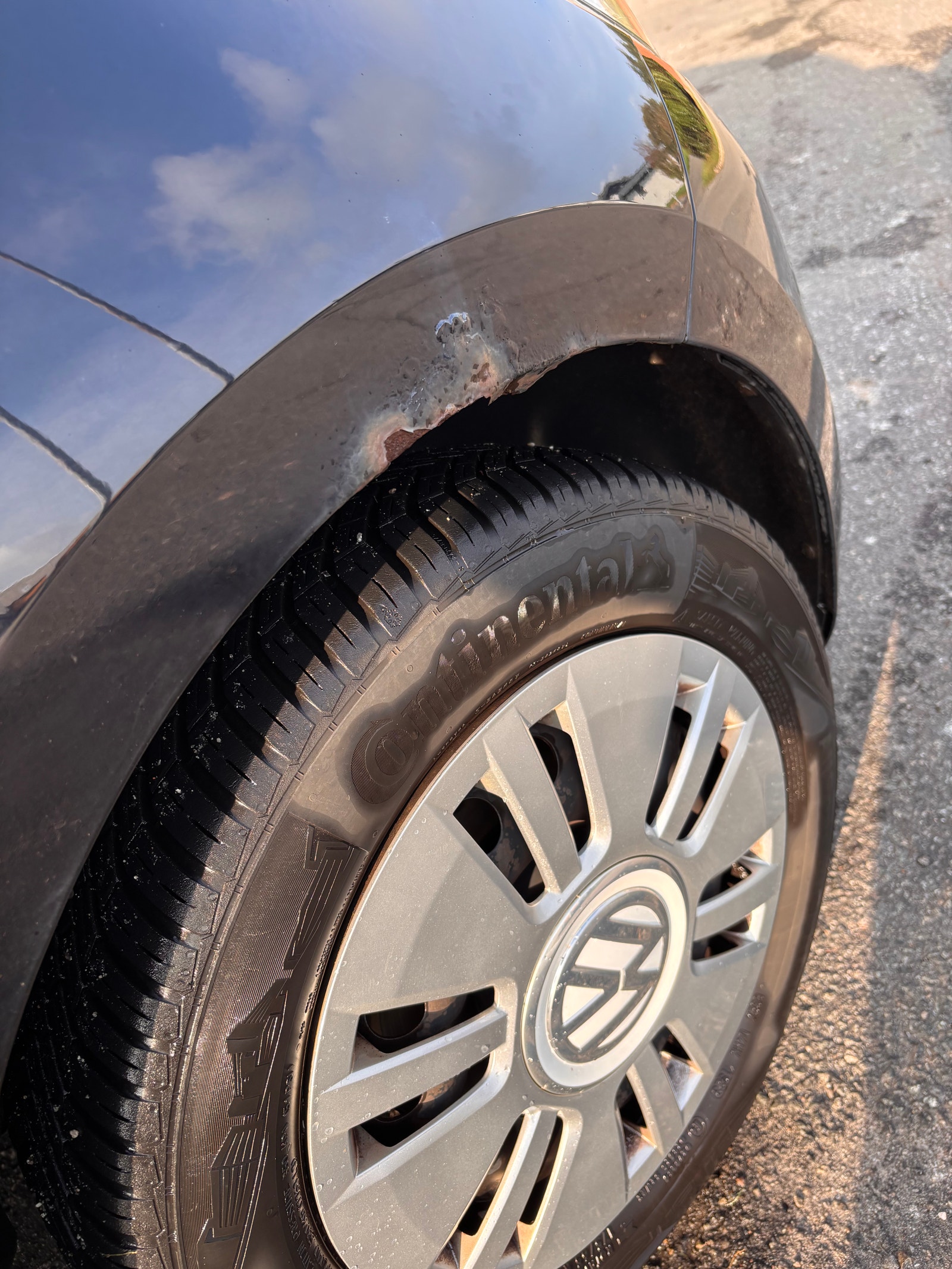 VW UP! til salg hos Nabilli