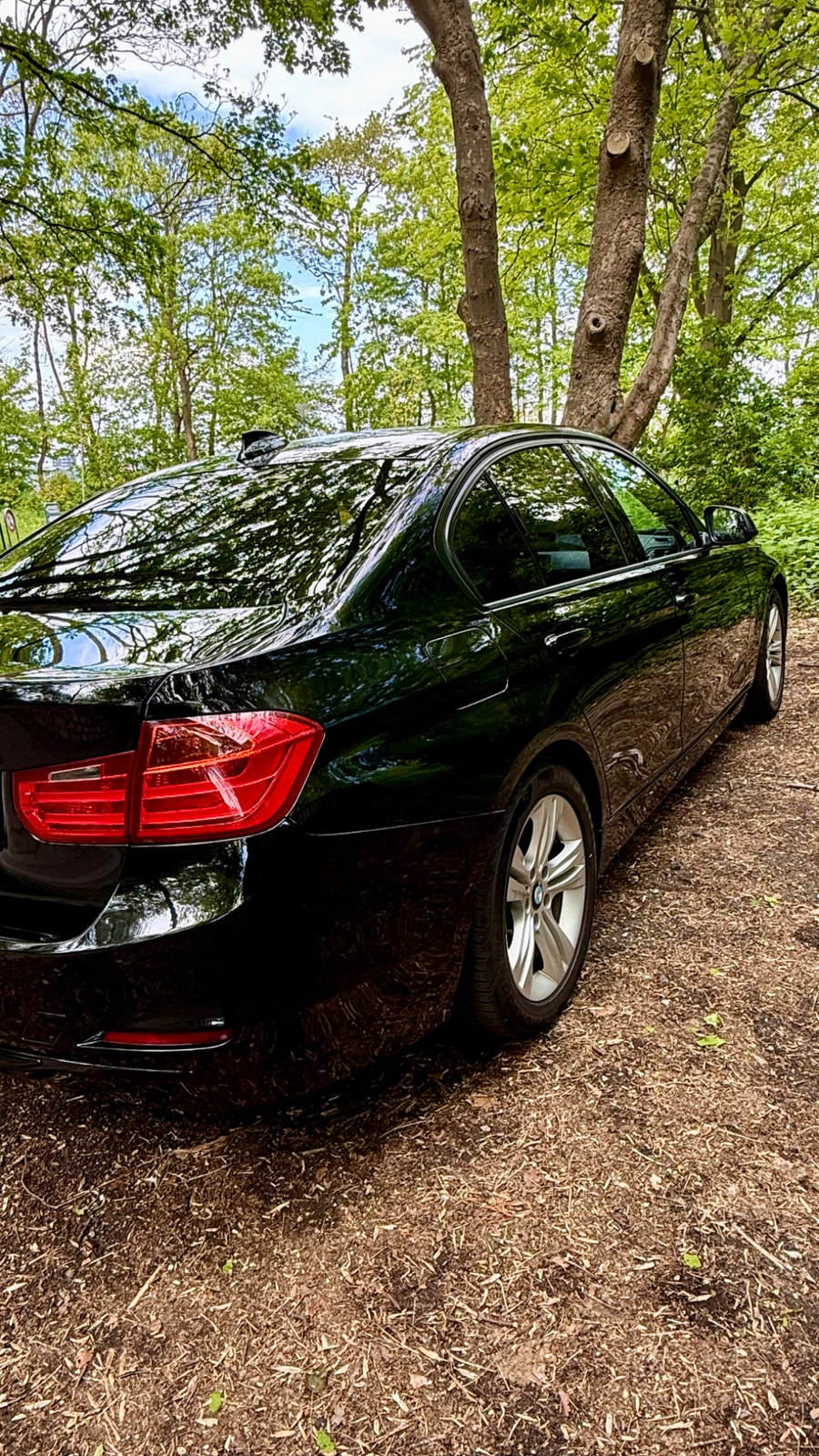 BMW 320d til salg hos Nabilli