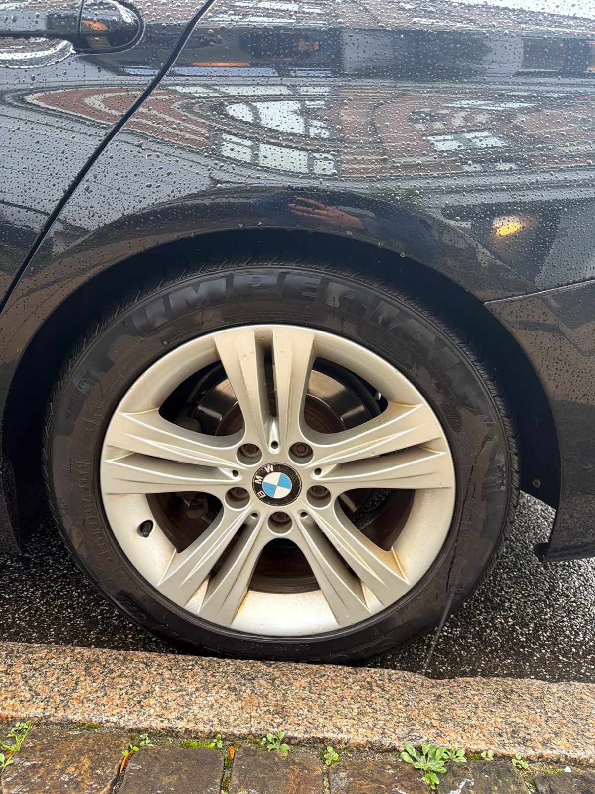 BMW 320d til salg hos Nabilli
