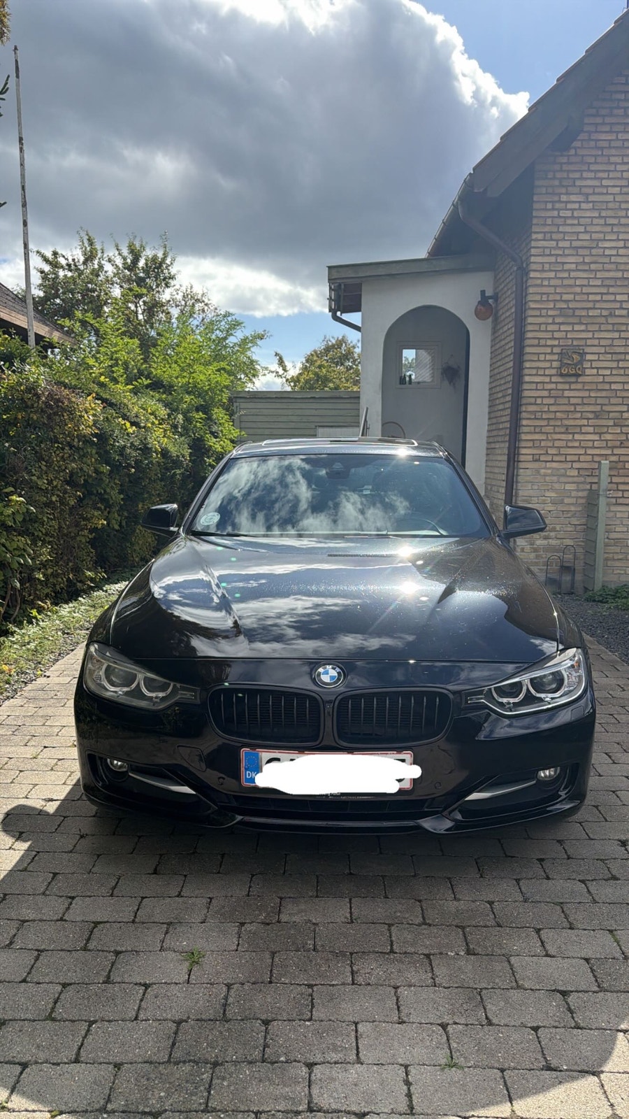 BMW 320d til salg hos Nabilli