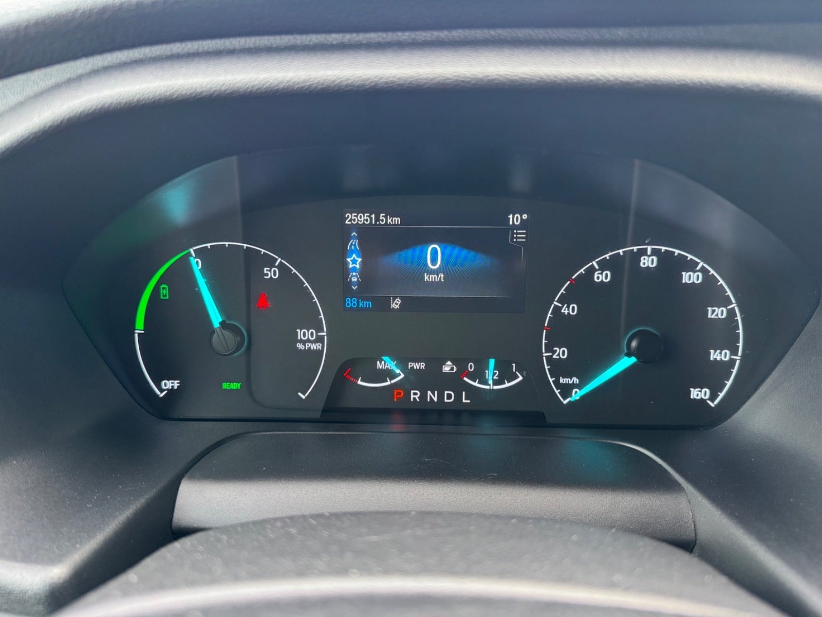 Ford E-Transit 350 L2 Van til salg hos Nabilli
