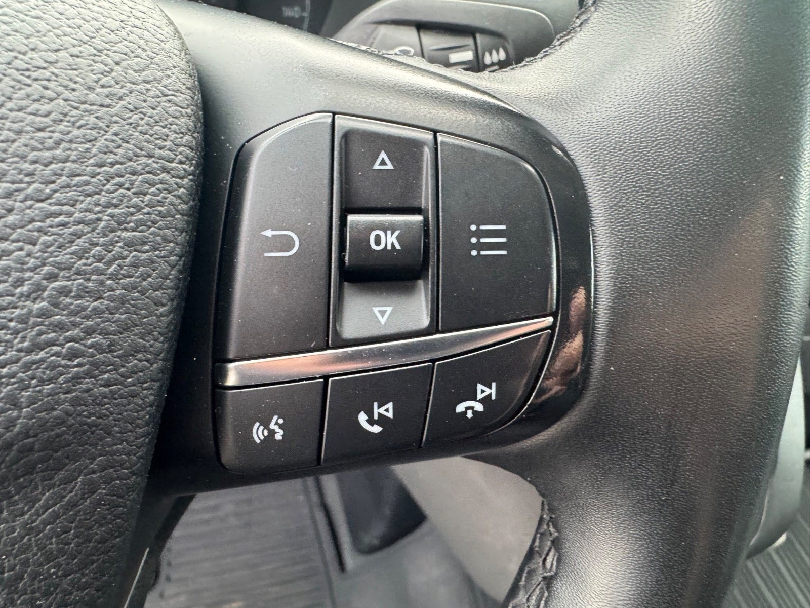 Ford E-Transit 350 L2 Van til salg hos Nabilli