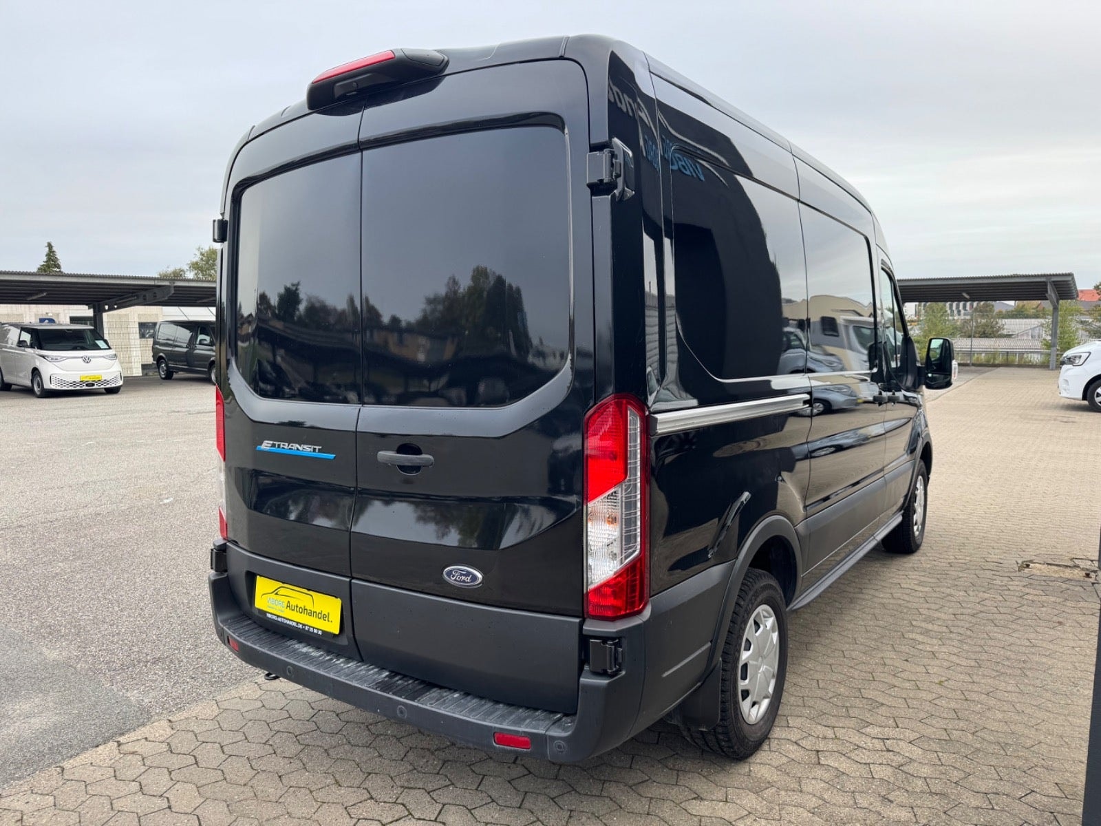 Ford E-Transit 350 L2 Van til salg hos Nabilli