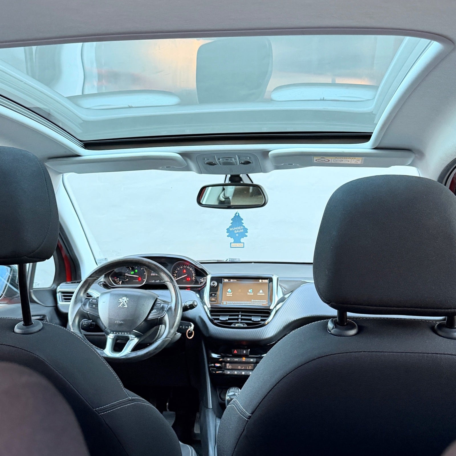 Peugeot 208 til salg hos Nabilli