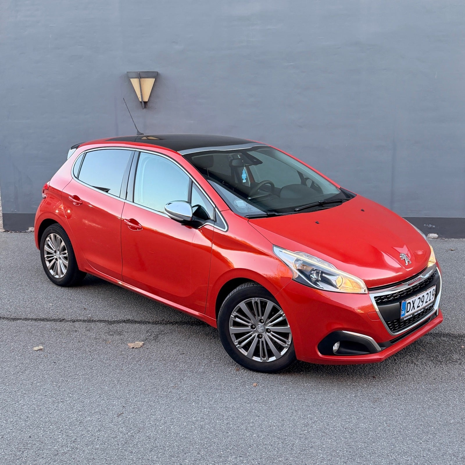 Peugeot 208 til salg hos Nabilli