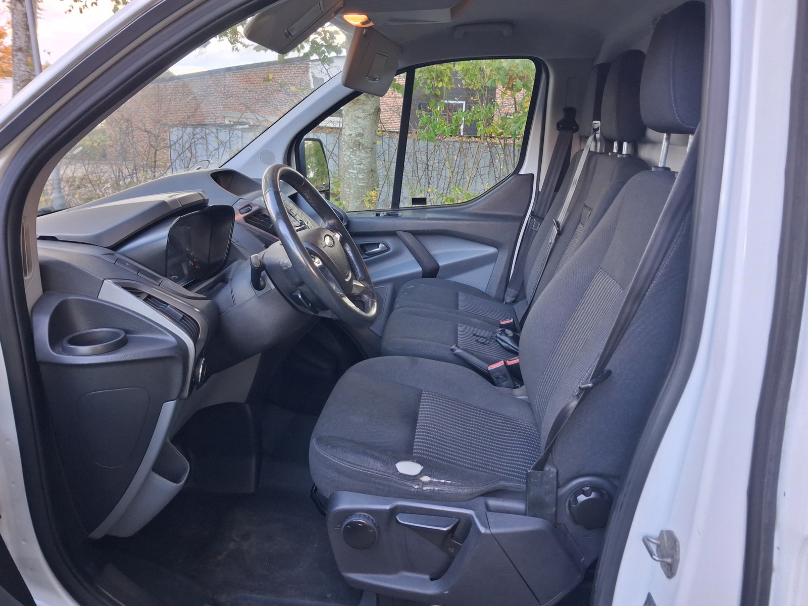 Ford Transit Custom 270S – billede 7