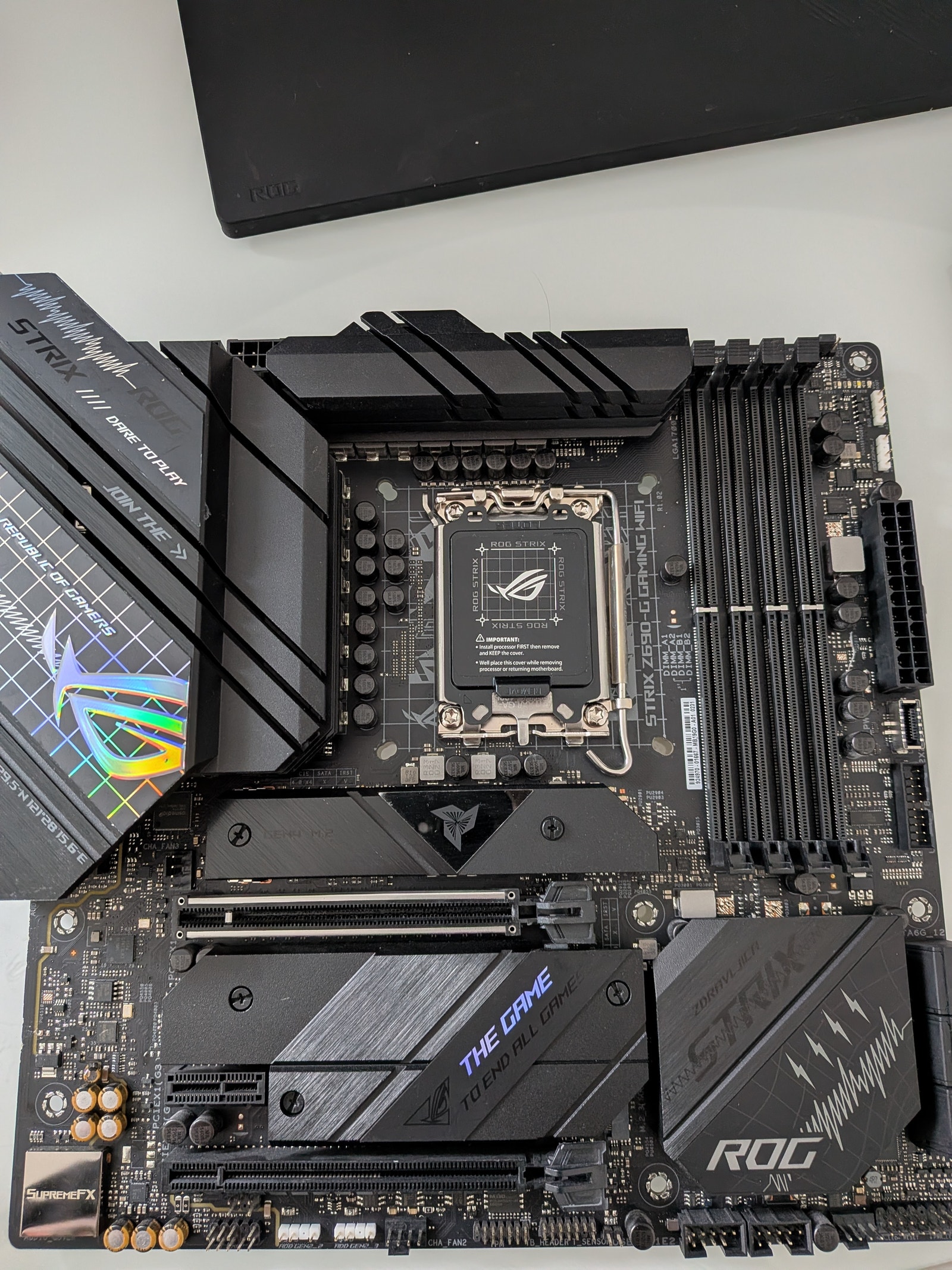 CPU 14700KF i7 & ASUS Strix Z690-G Gaming Wifi M-Atx | DBA