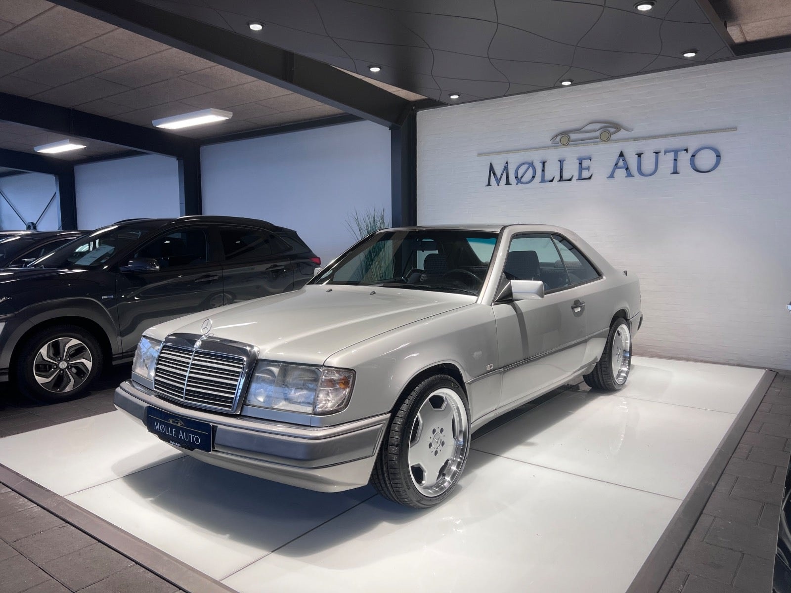 Mercedes 230 CE til salg hos Nabilli