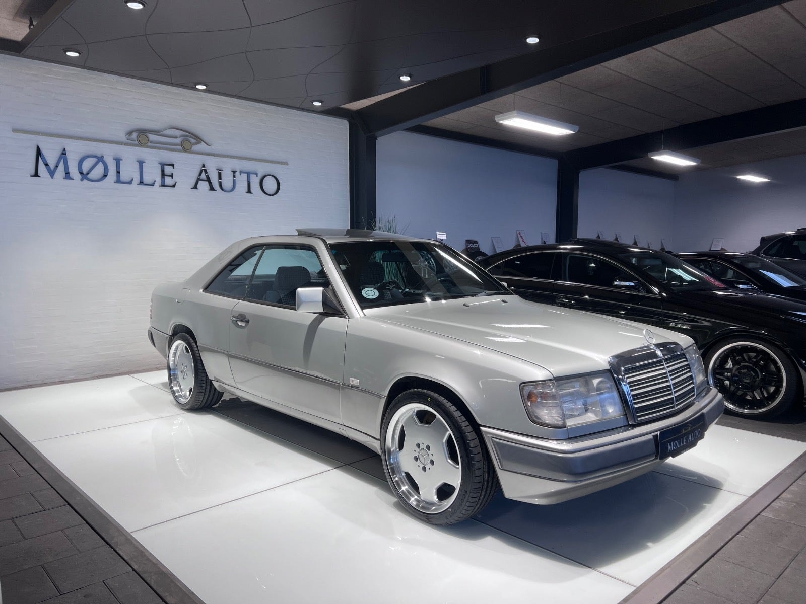 Mercedes 230 CE til salg hos Nabilli
