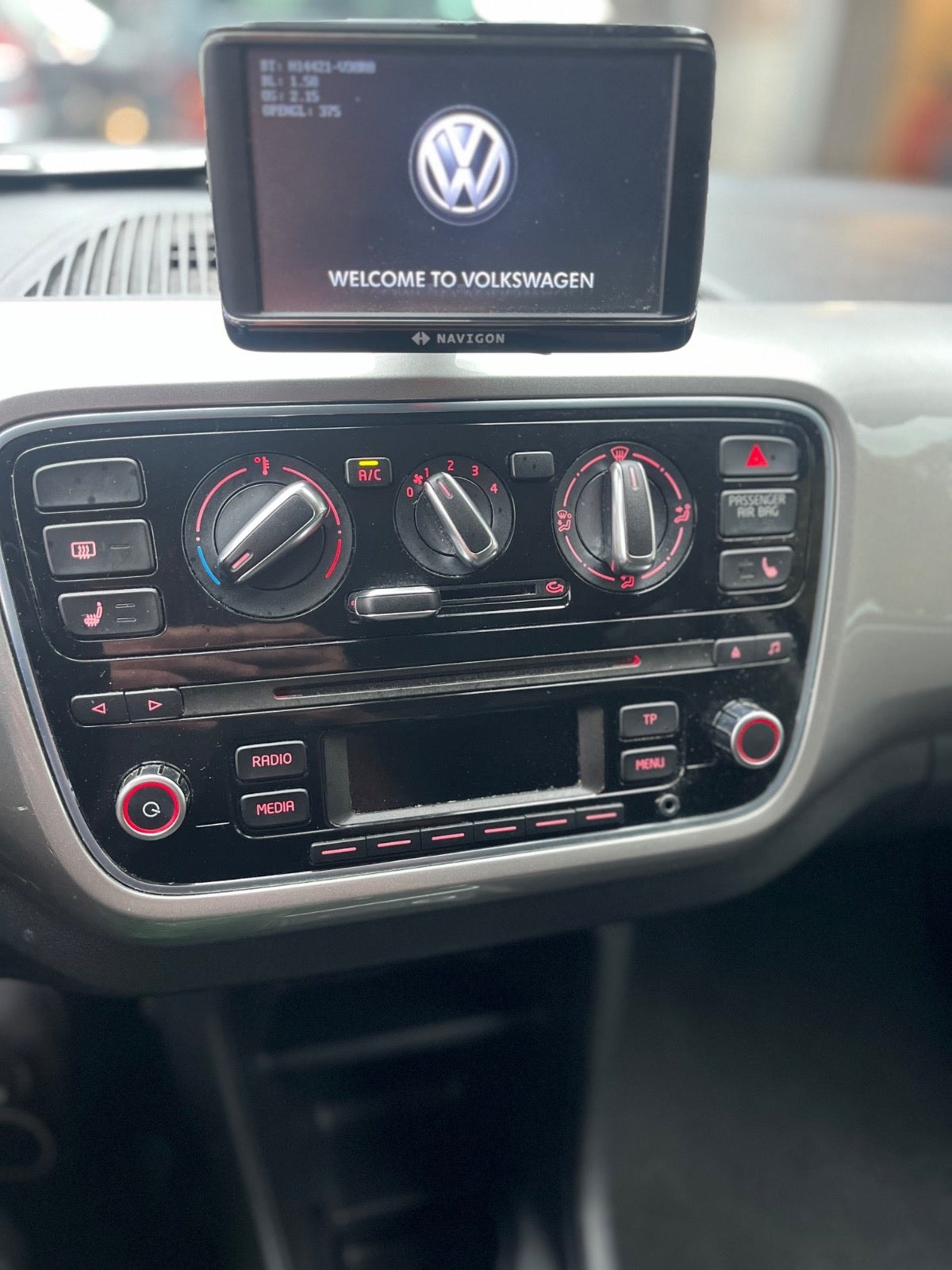 VW UP! til salg hos Nabilli