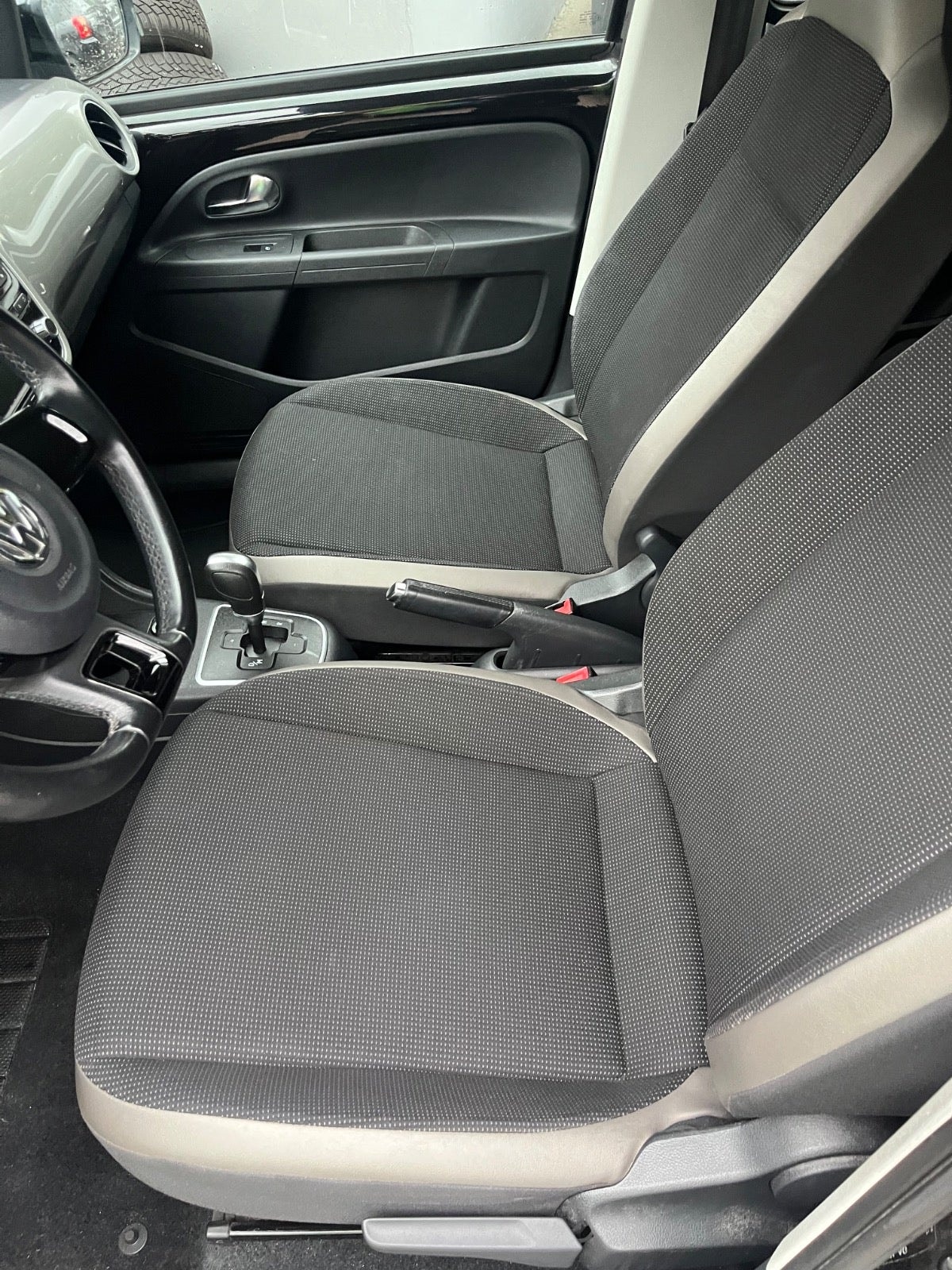 VW UP! til salg hos Nabilli