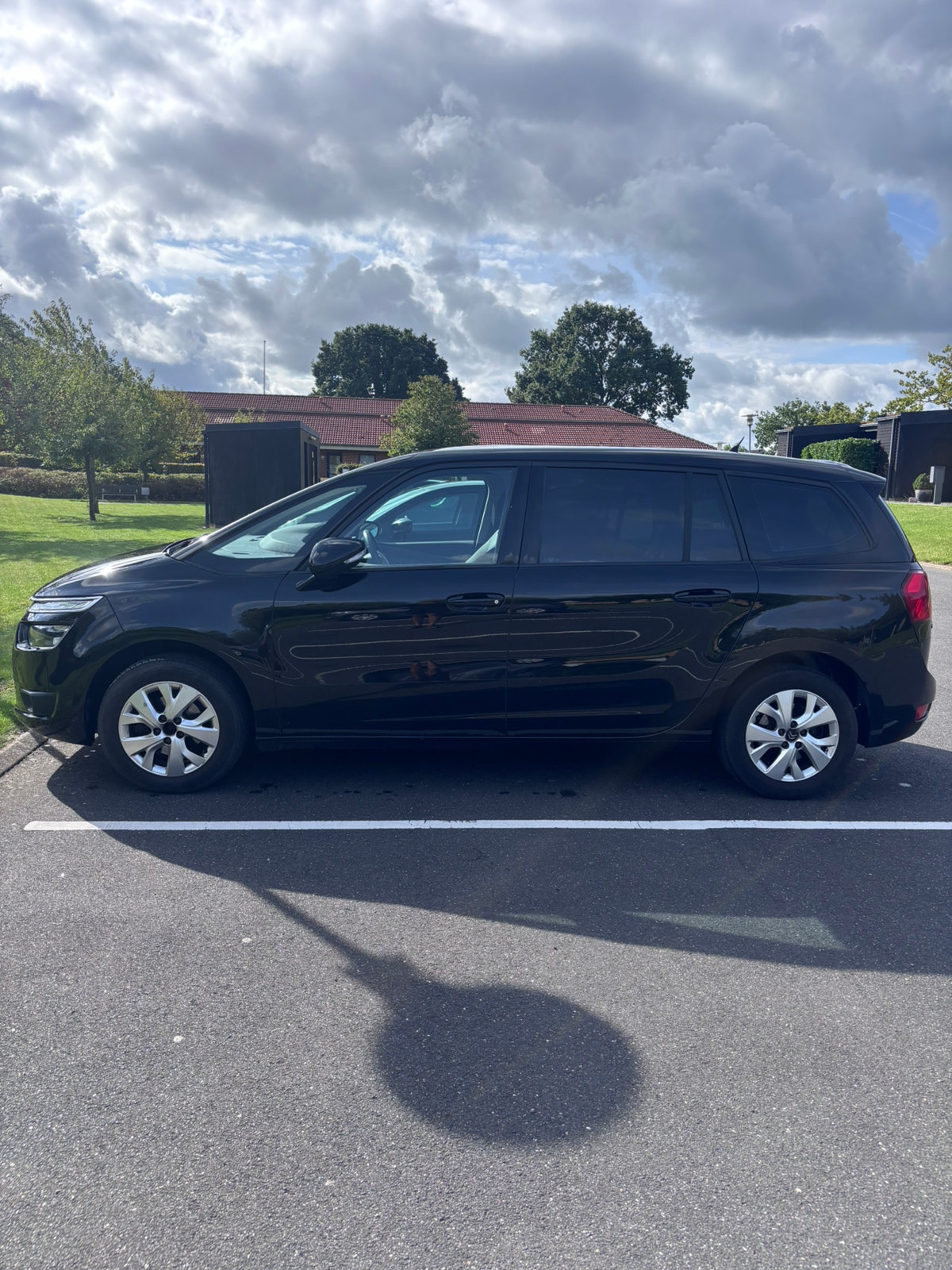 Citroen Grand C4 Picasso til salg hos Nabilli