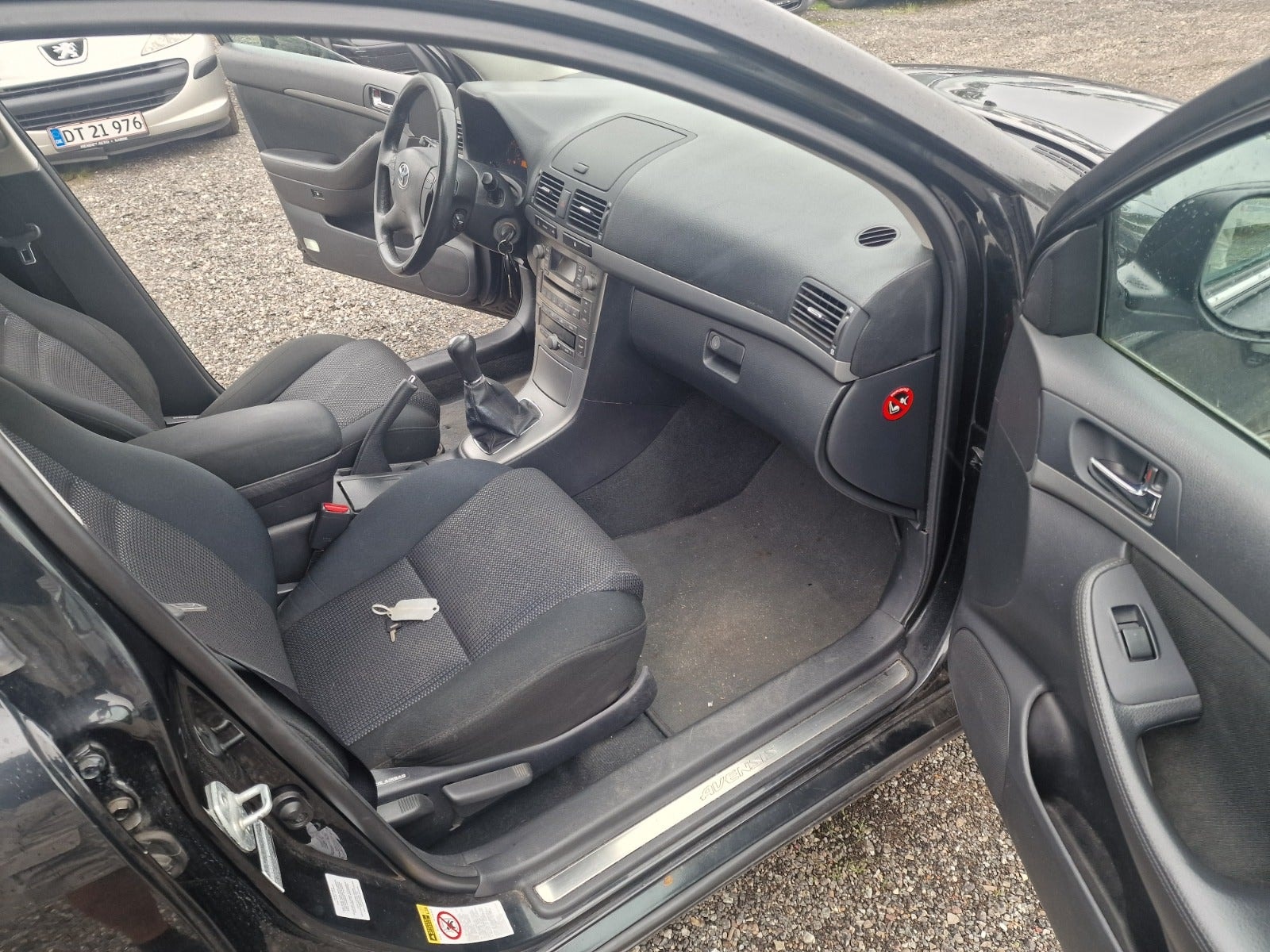 Toyota Avensis til salg hos Nabilli