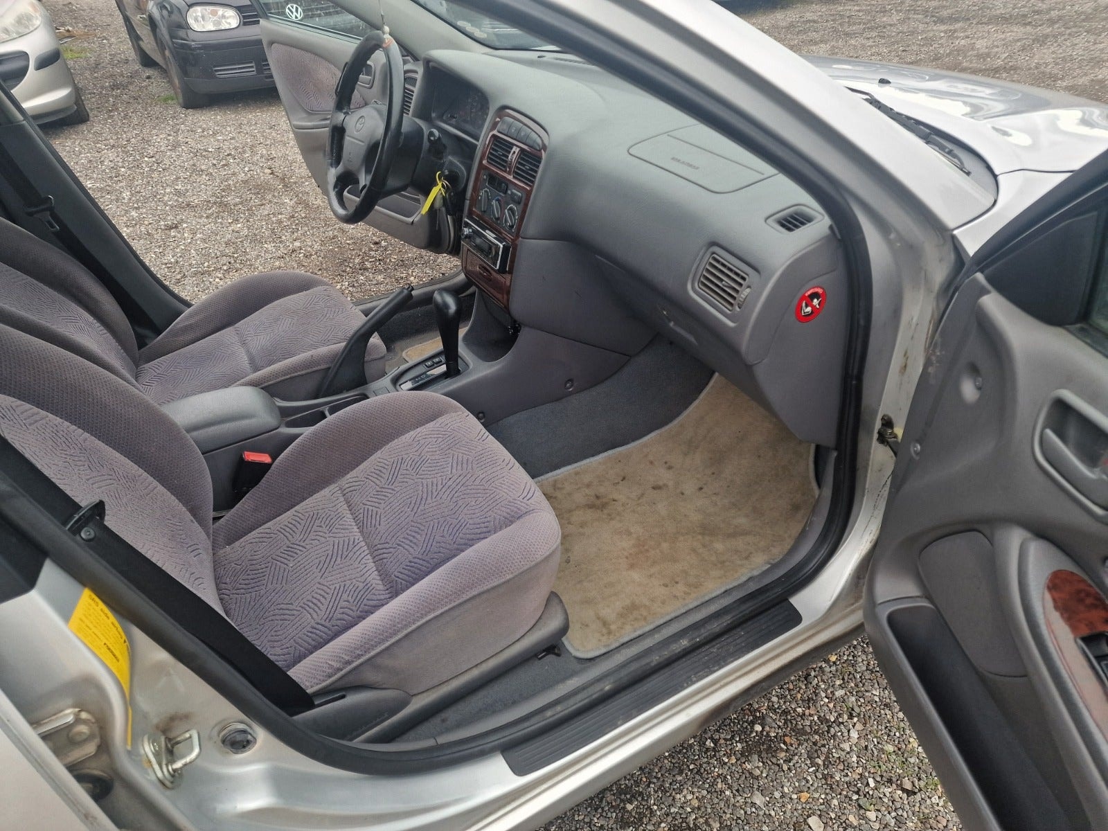 Toyota Avensis til salg hos Nabilli
