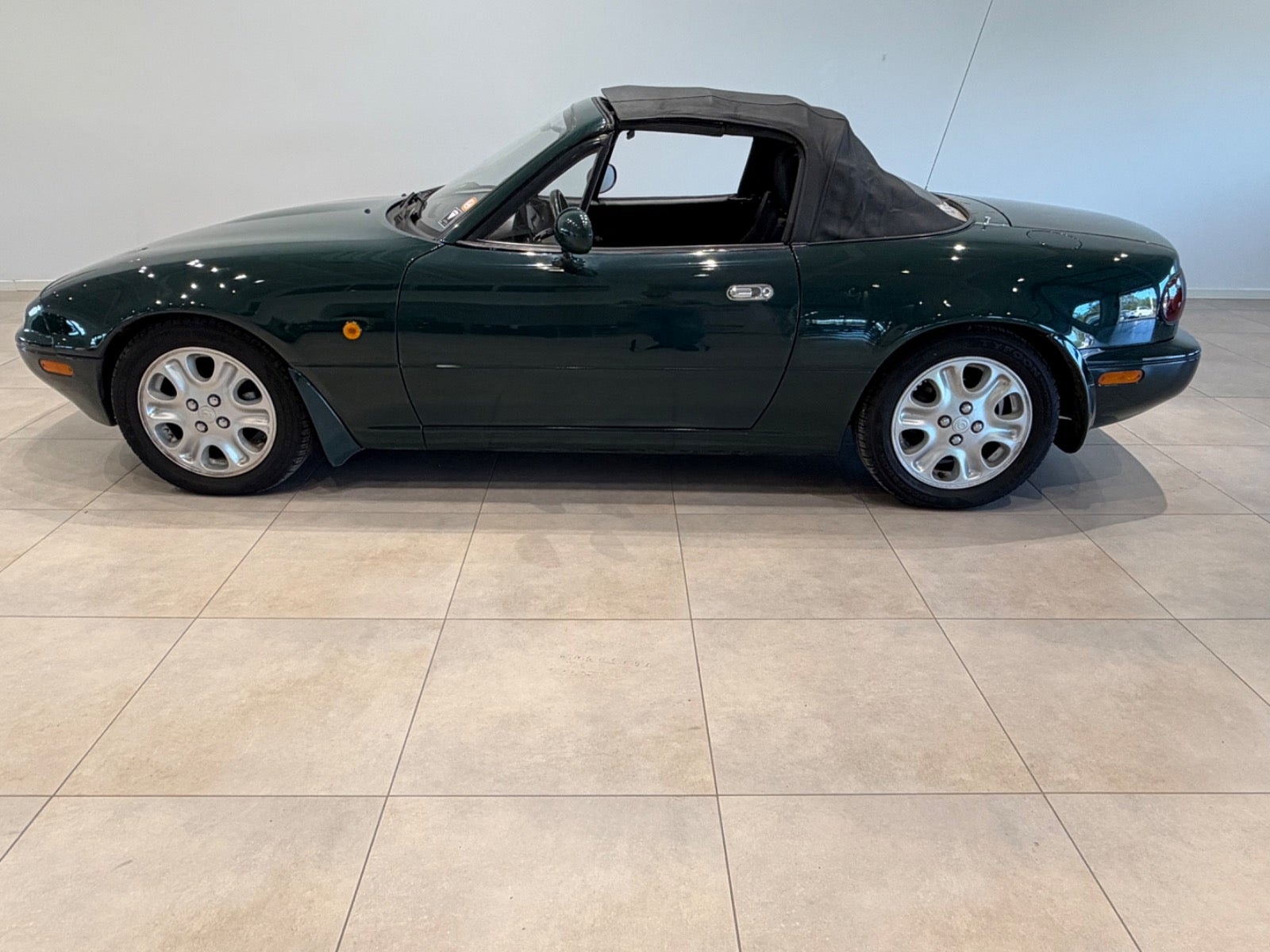 Mazda MX-5 til salg hos Nabilli