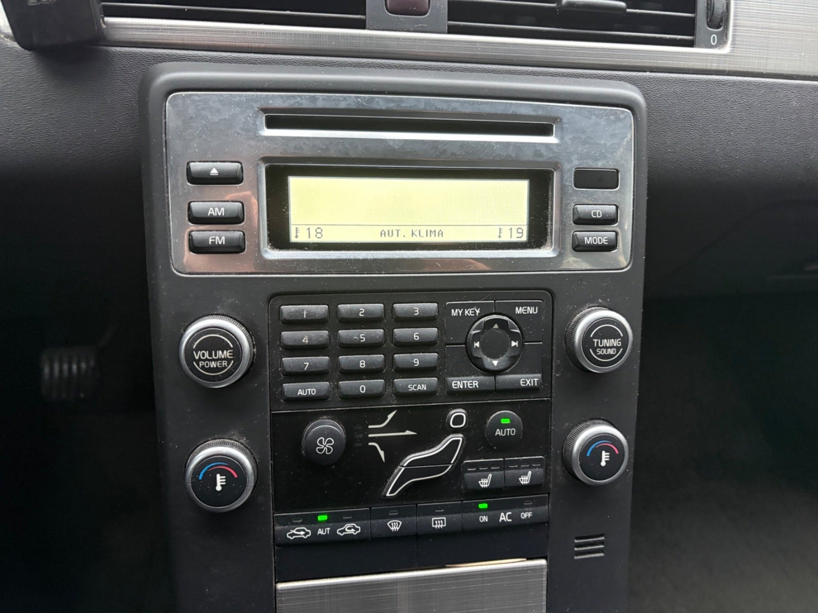Volvo V70 til salg hos Nabilli