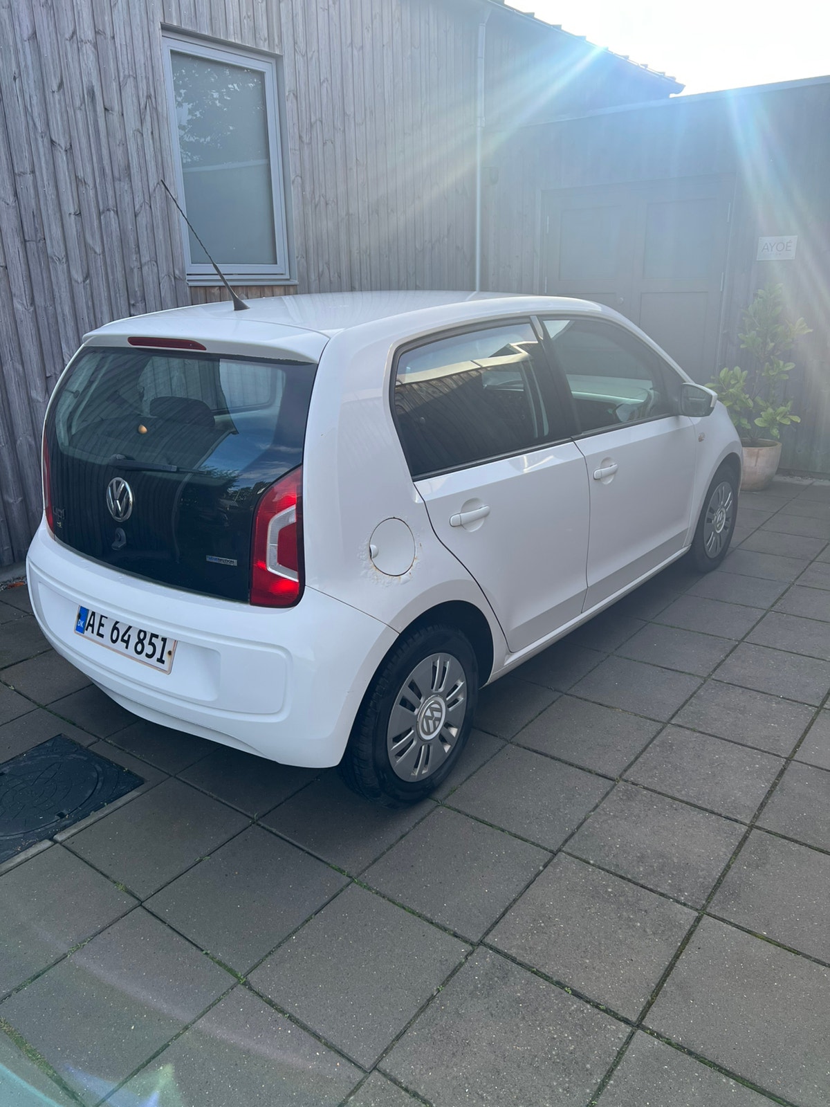 VW UP! til salg hos Nabilli