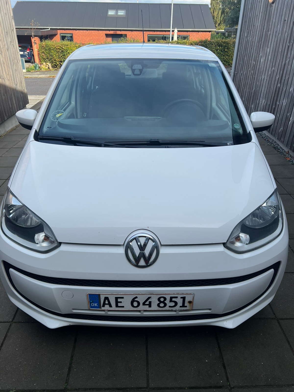 VW UP! til salg hos Nabilli