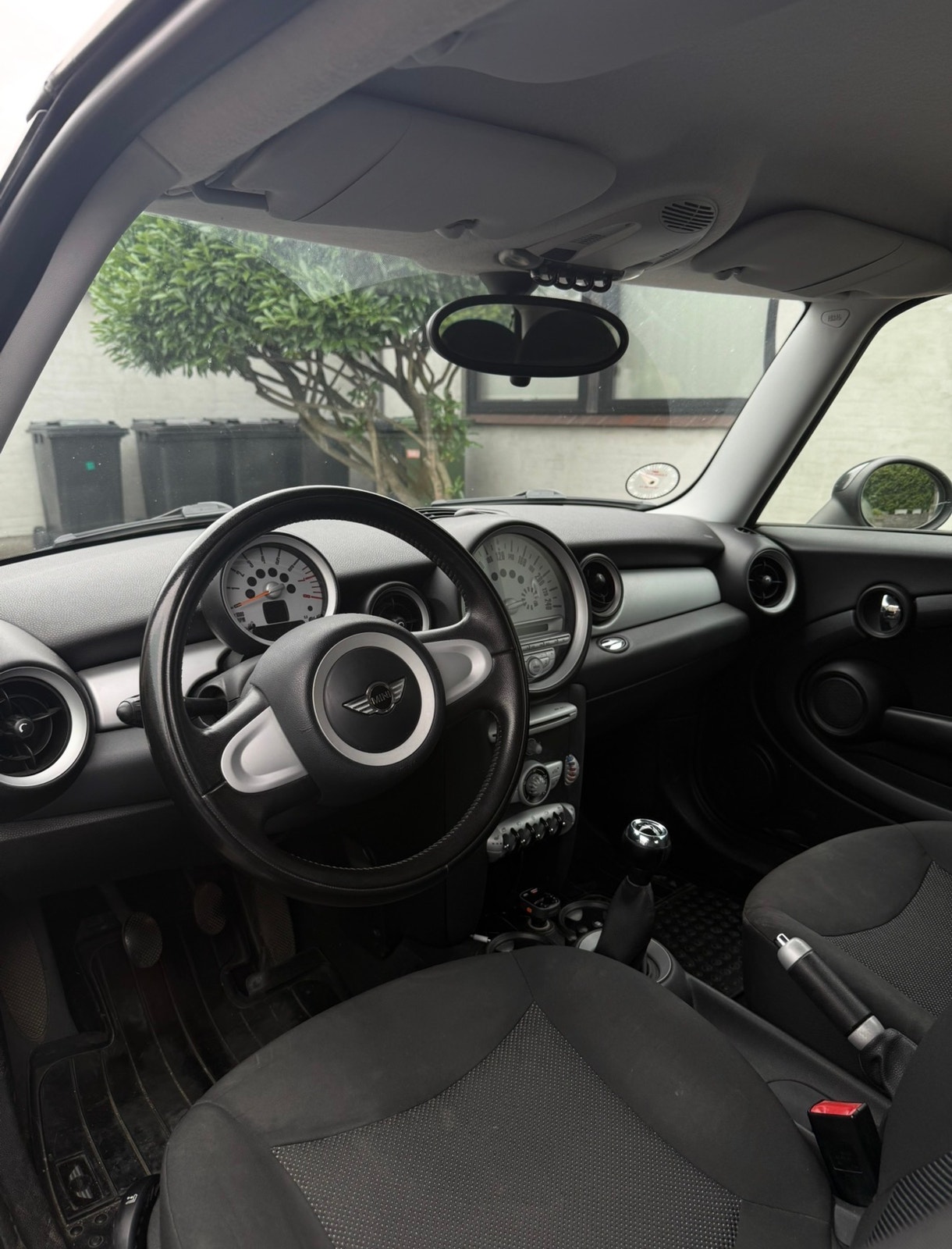 MINI Cooper til salg hos Nabilli