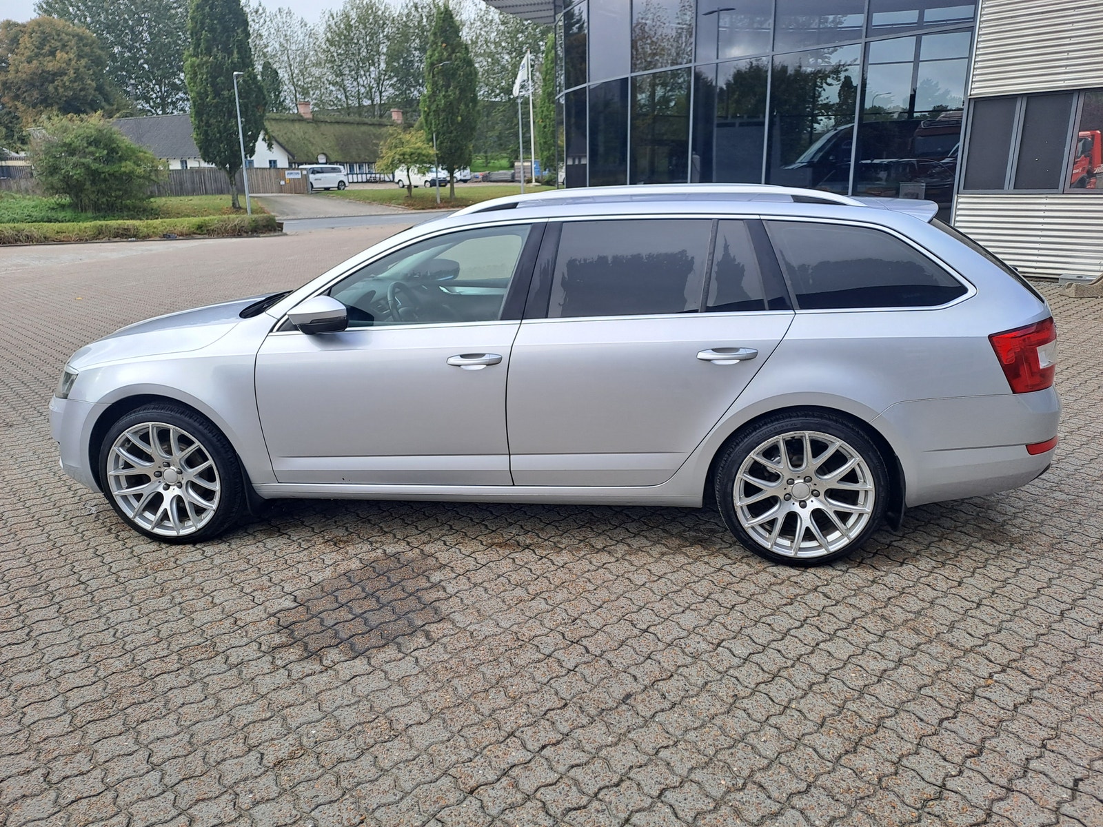 Skoda Octavia til salg hos Nabilli