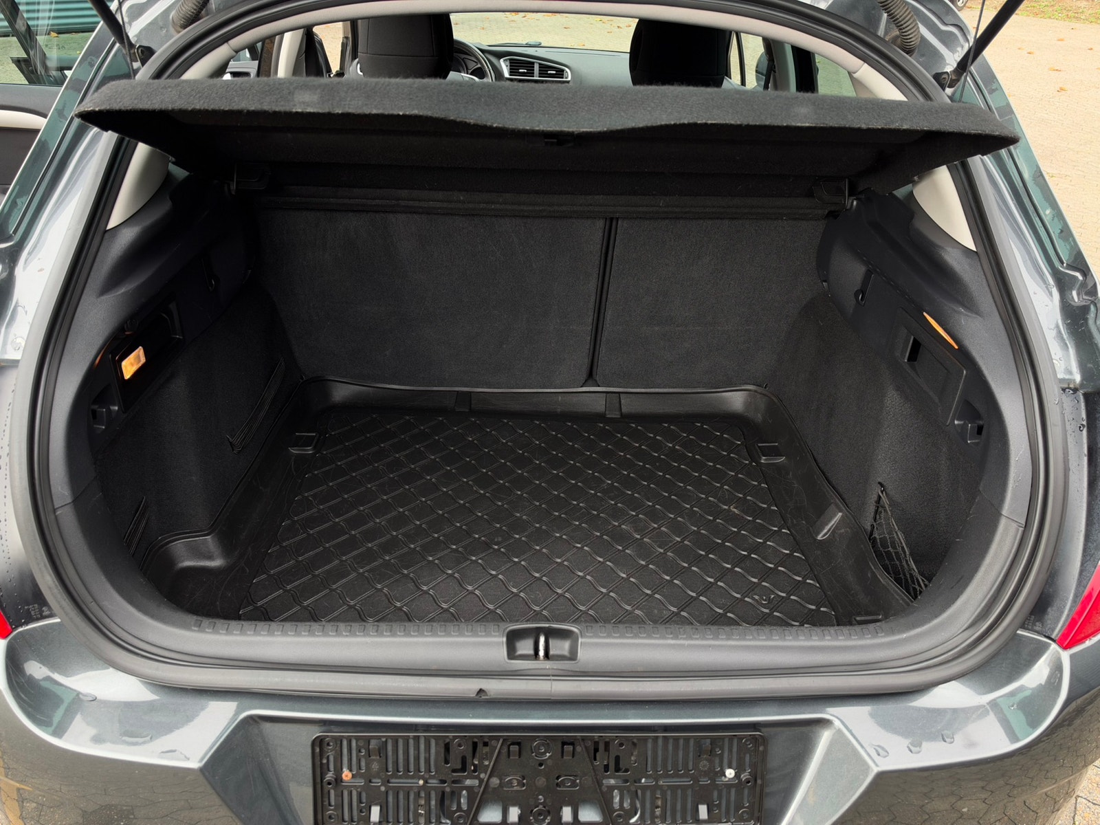 Citroen C4 til salg hos Nabilli