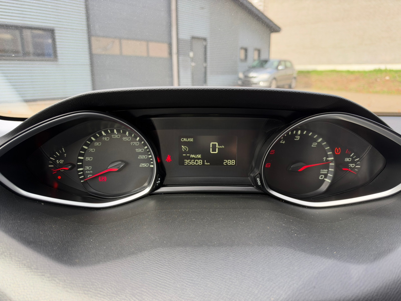Peugeot 308 til salg hos Nabilli